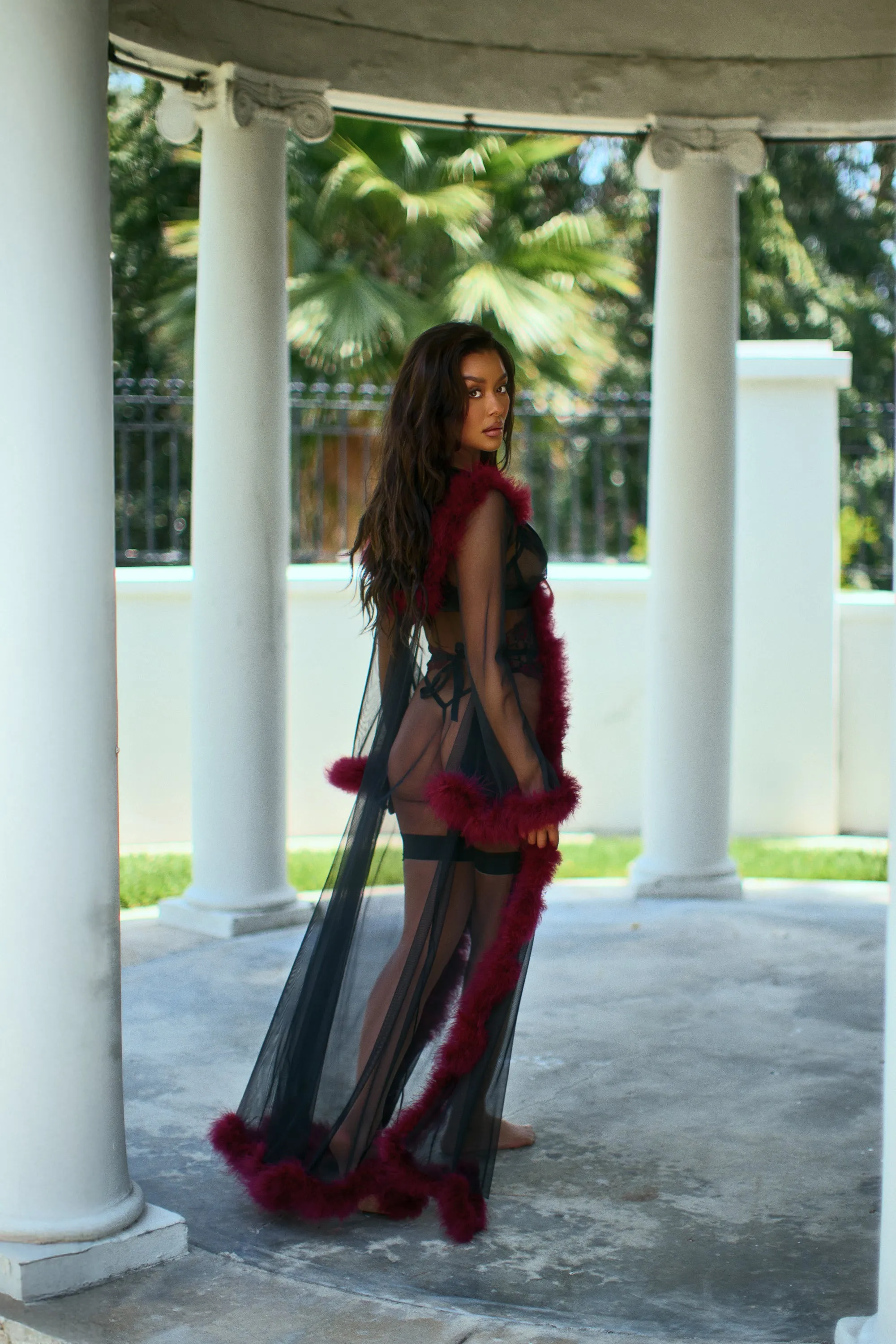 LI888 - Fantasy Luxe Glam Robe sold by Roma product image thumbnail 5