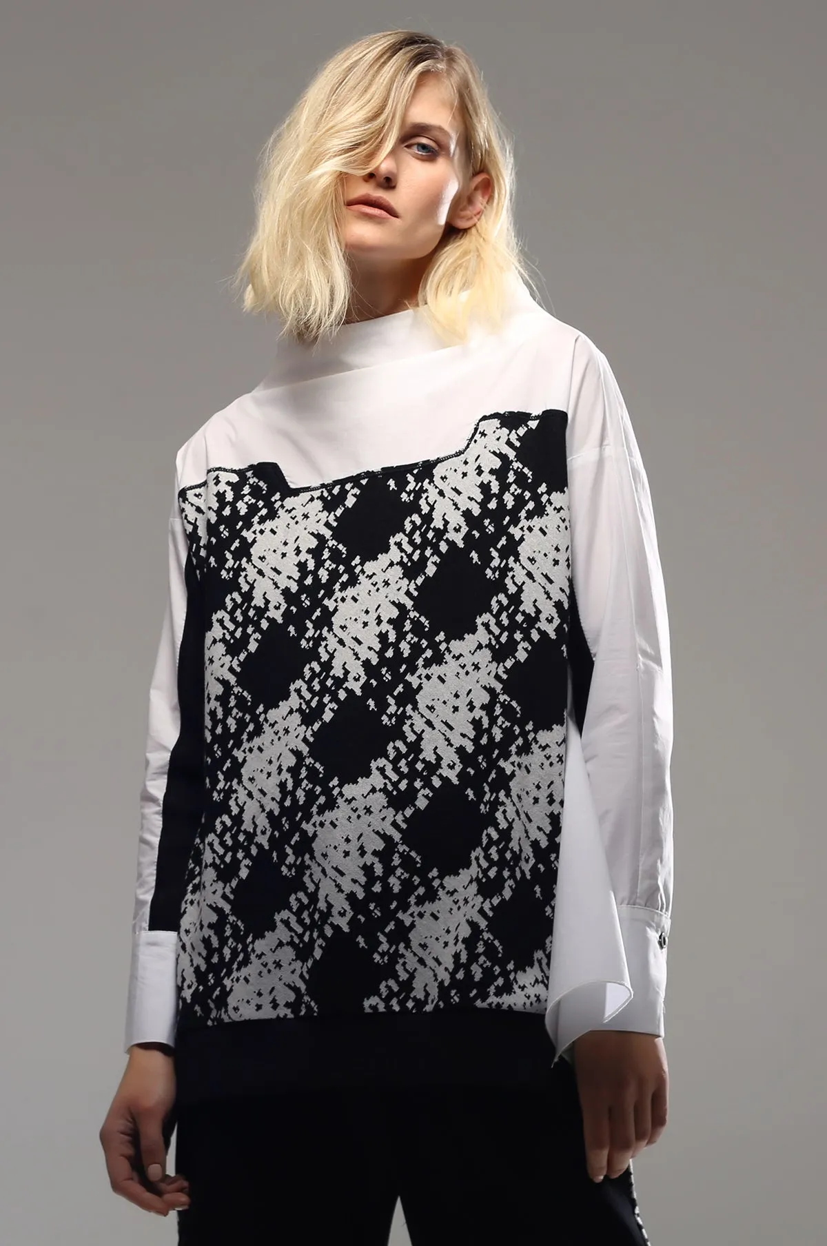 Ozai FW21 sold by Ronni Nicole