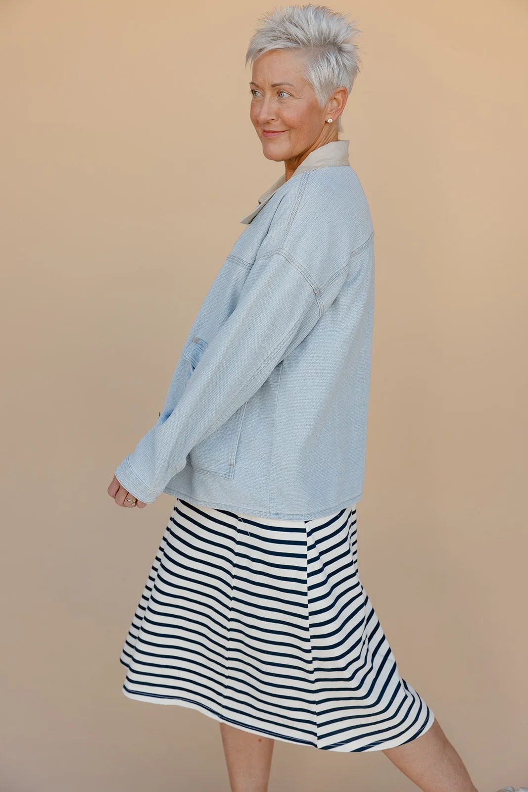 The Weekender Barn Jacket sold by Roolee product image thumbnail 3
