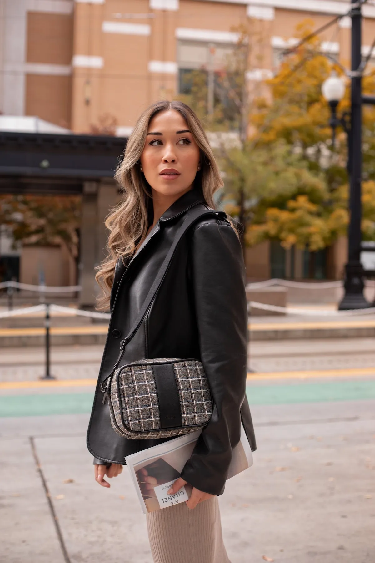 The Camera Bag - Plaid Tweed sold by Roolee product image thumbnail 4
