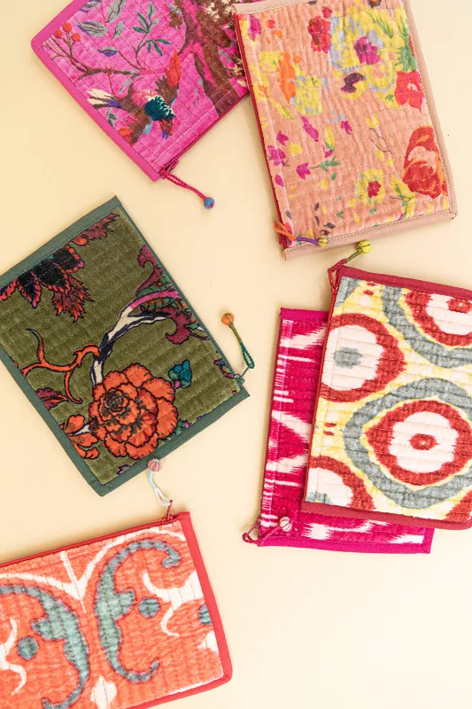 The Essentials Flat Zip Pouch made by Roolee