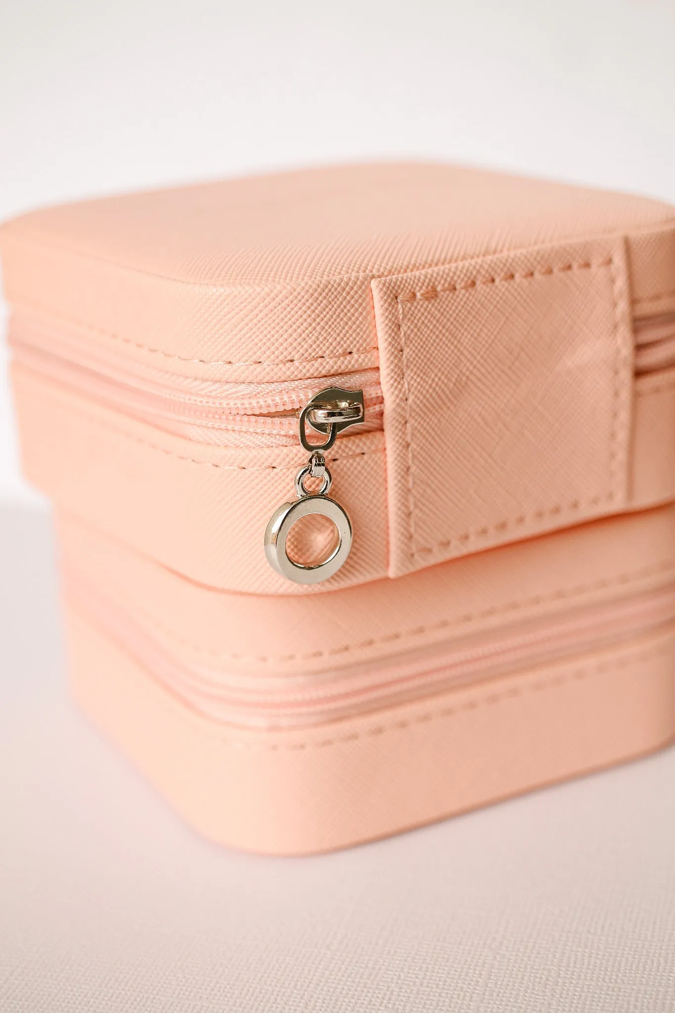 Jewelry Travel Case in Peach sold by Roolee product image thumbnail 5