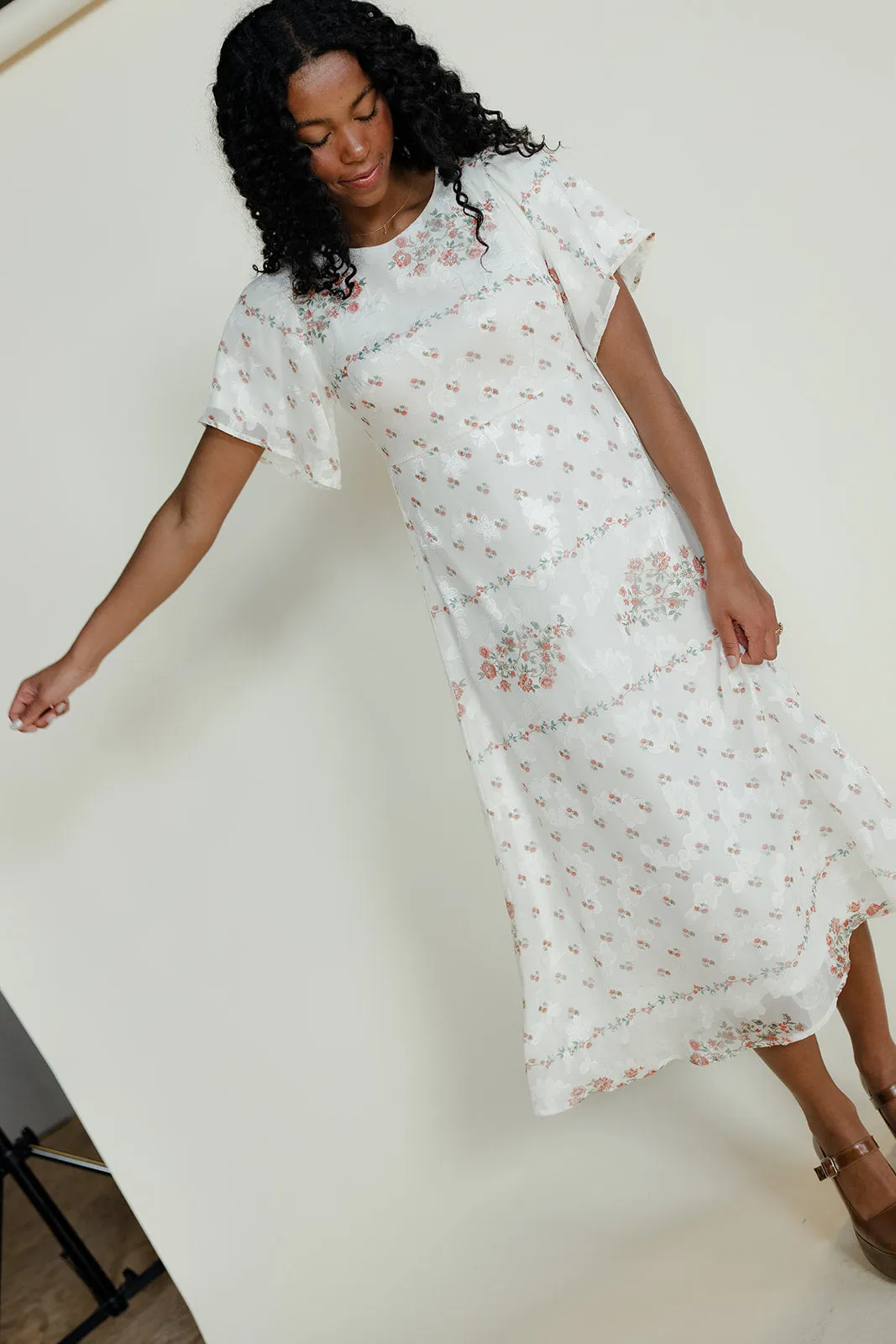 The Dainty Details Midi sold by Roolee product image thumbnail 5