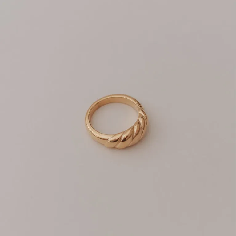 Wren Twist Ring sold by Roolee product image thumbnail 3