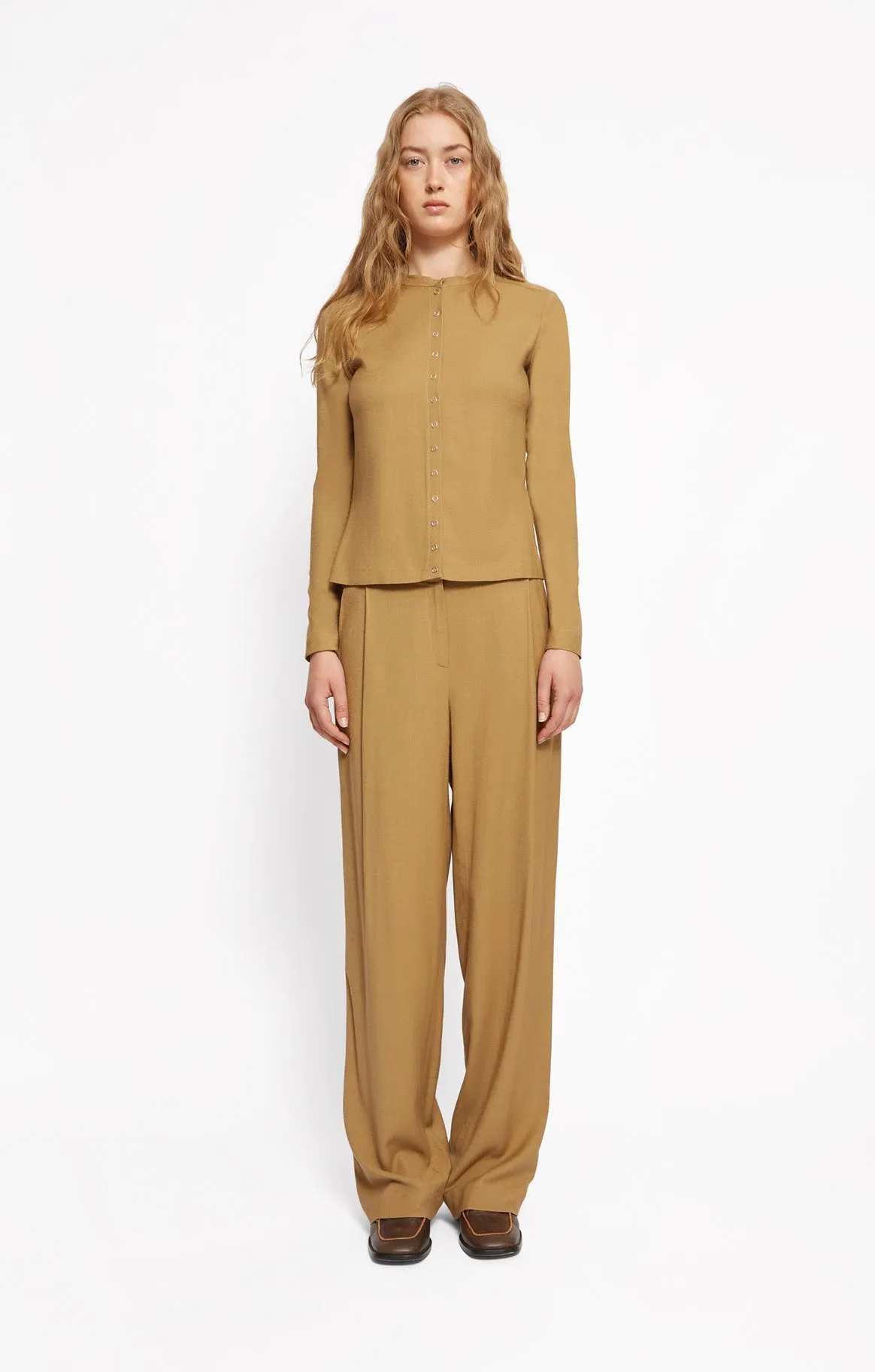 PANTALON OSCAR sold by Roseanna