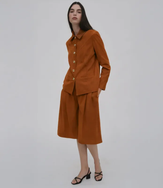 WIDE PLEAT FRONT SHORT - SUEDE made by Rosetta Getty