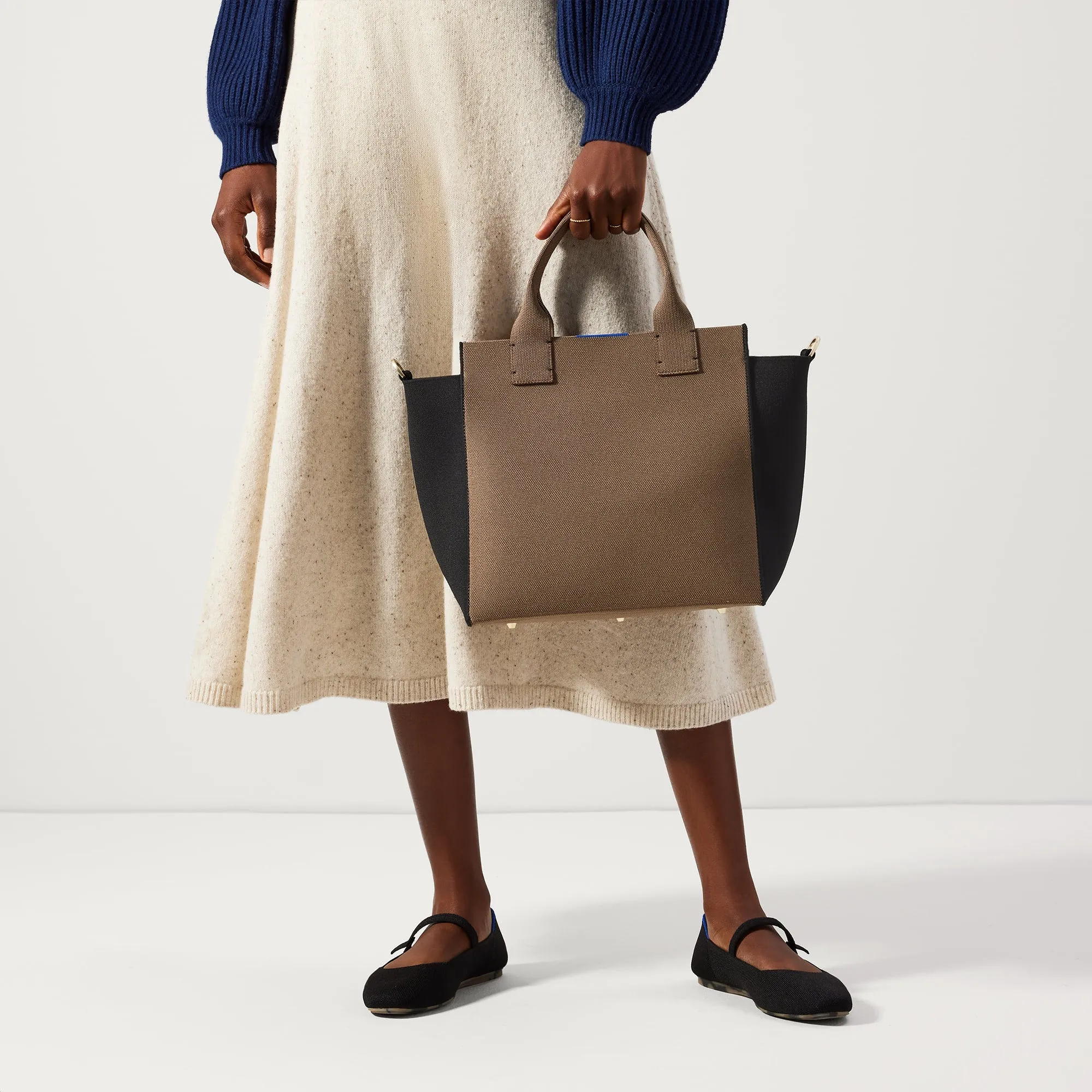 The Handbag - Black Cocoa sold by Rothy's product image thumbnail 3