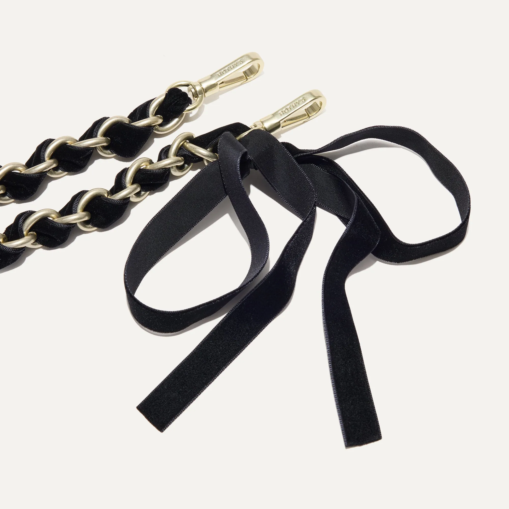 The Shoulder Strap - Velvet Black Chain sold by Rothy's product image thumbnail 4