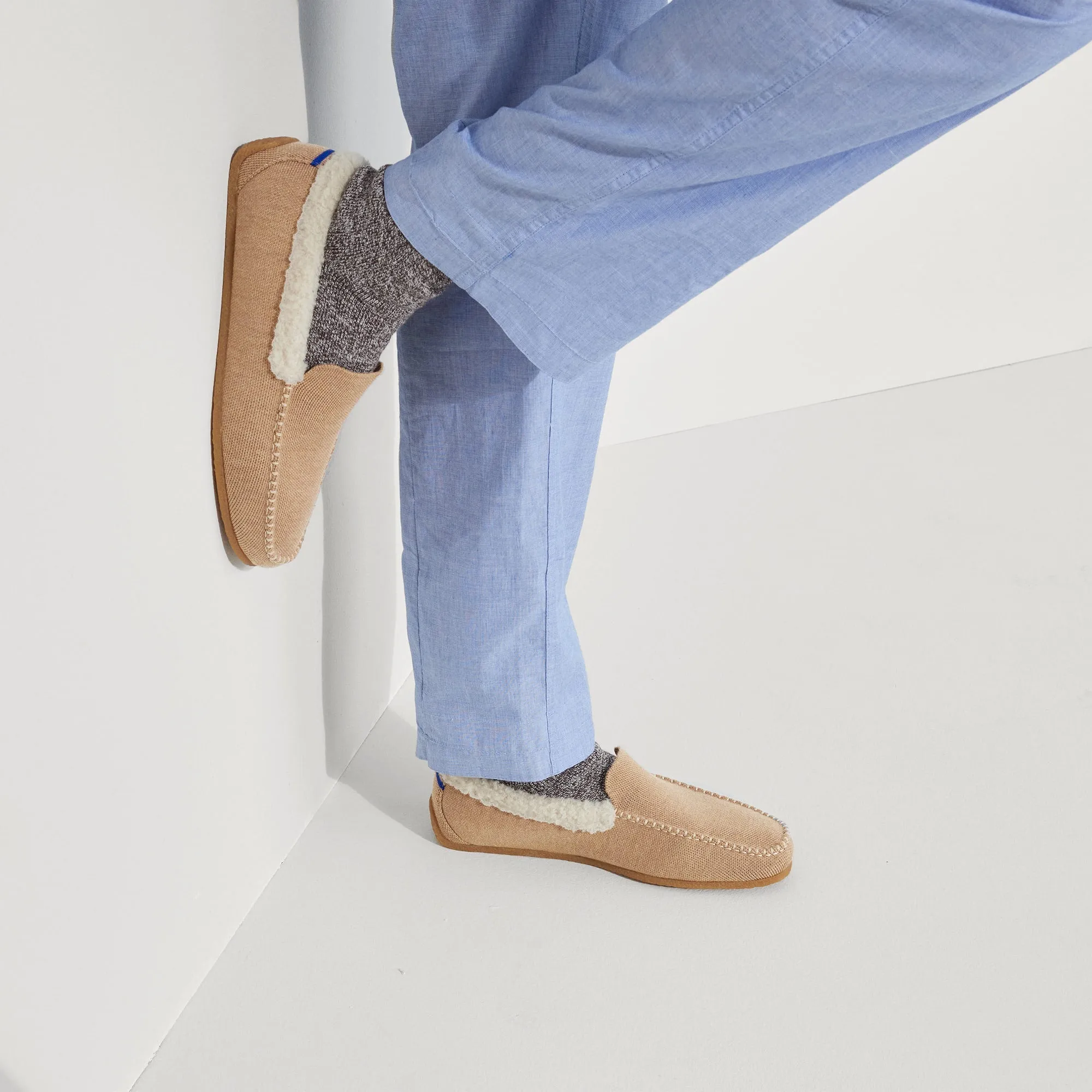 The Men's Slipper - Nutmeg sold by Rothy's product image thumbnail 2