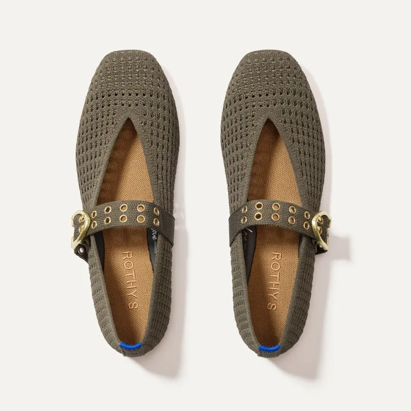 The Max Buckle Mary Jane - Safari Mesh made by Rothy's