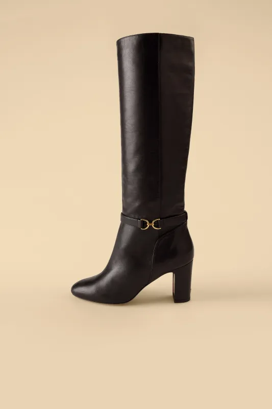 LOANA boots sold by Rouje