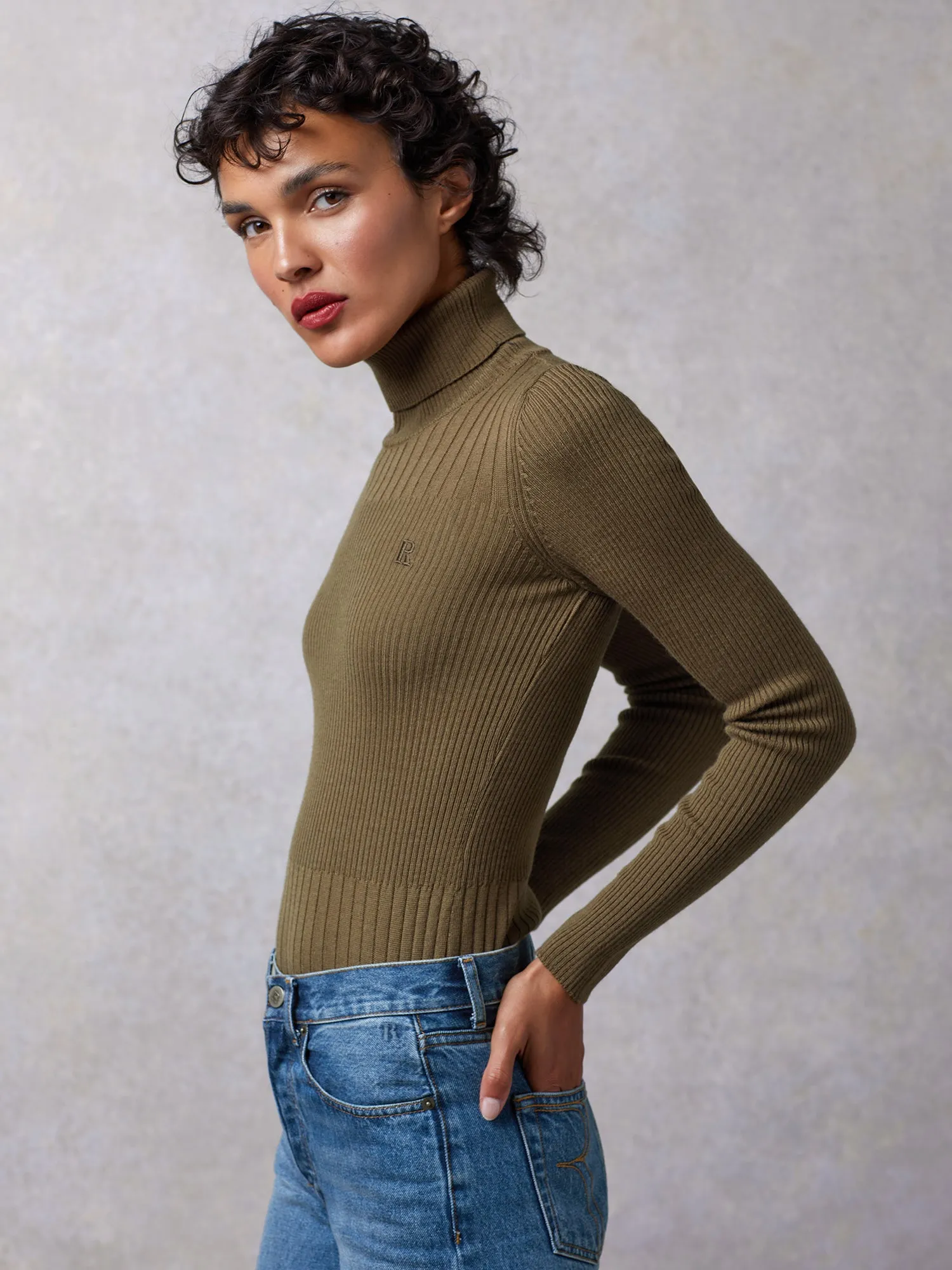 LUCIEN turtleneck sold by Rouje