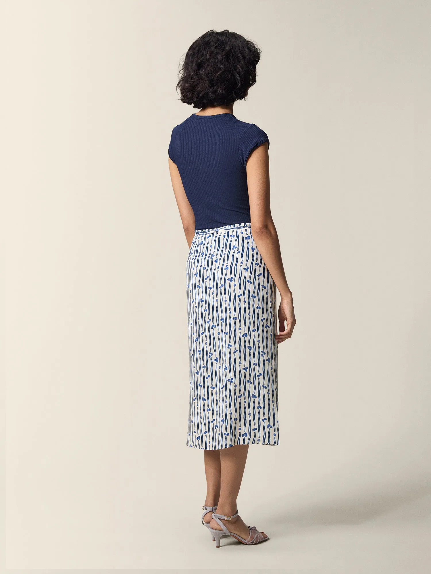 FERGUS T-Shirt sold by Rouje product image thumbnail 5