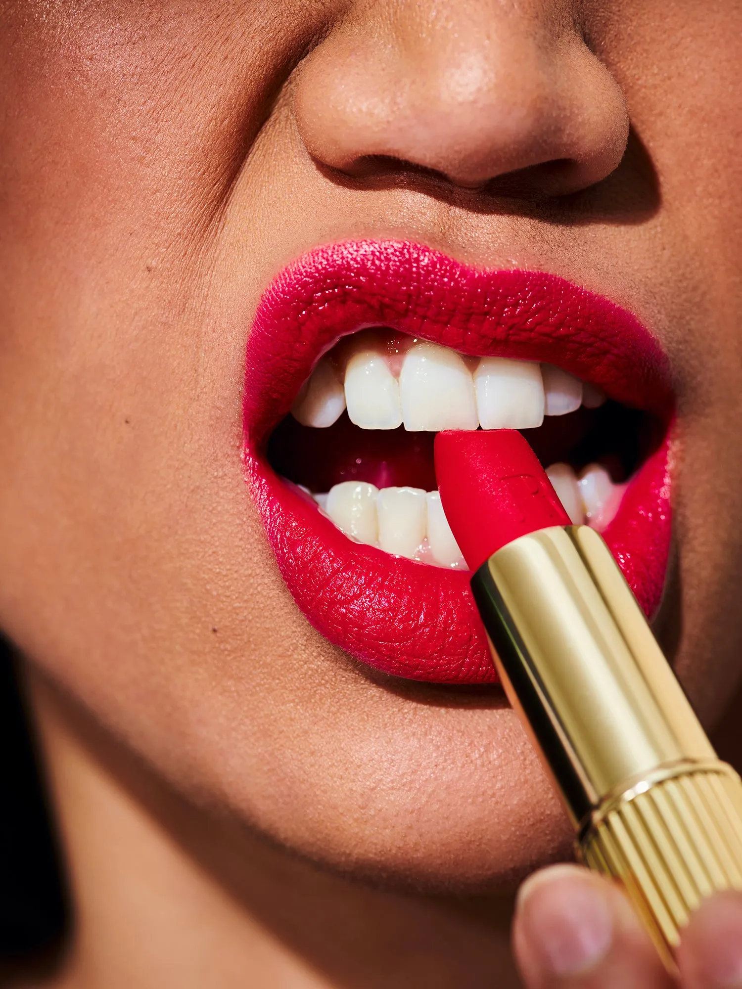 Le Rouge Jeanne sold by Rouje product image thumbnail 2