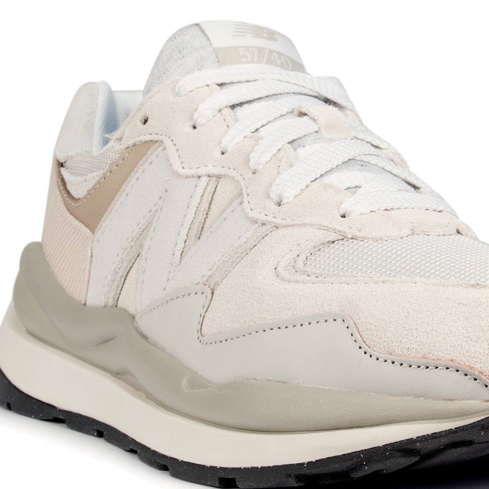 New Balance 5740 Grey Day Sneaker Off White sold by Roulette product image thumbnail 5