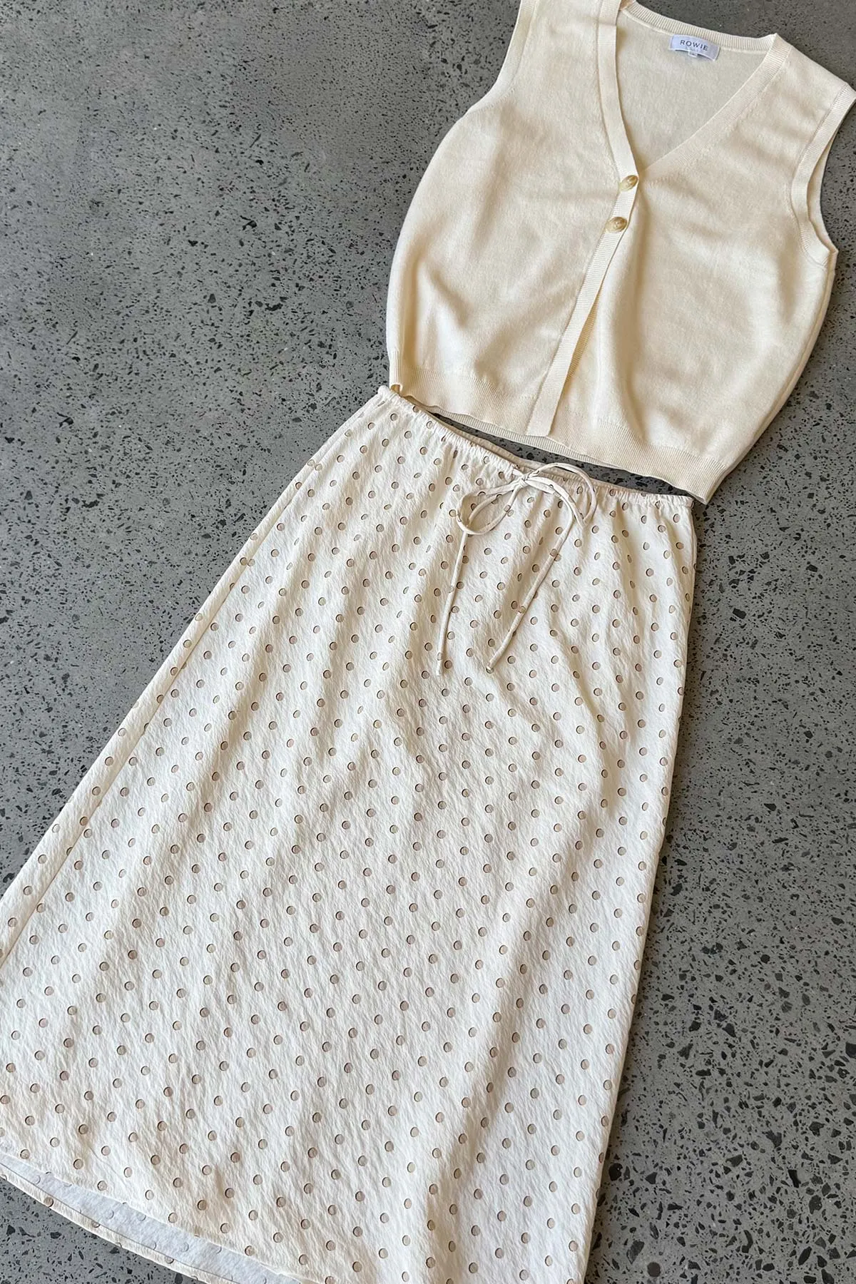 The Sweet Minimalist sold by Rowie the Label product image thumbnail 5