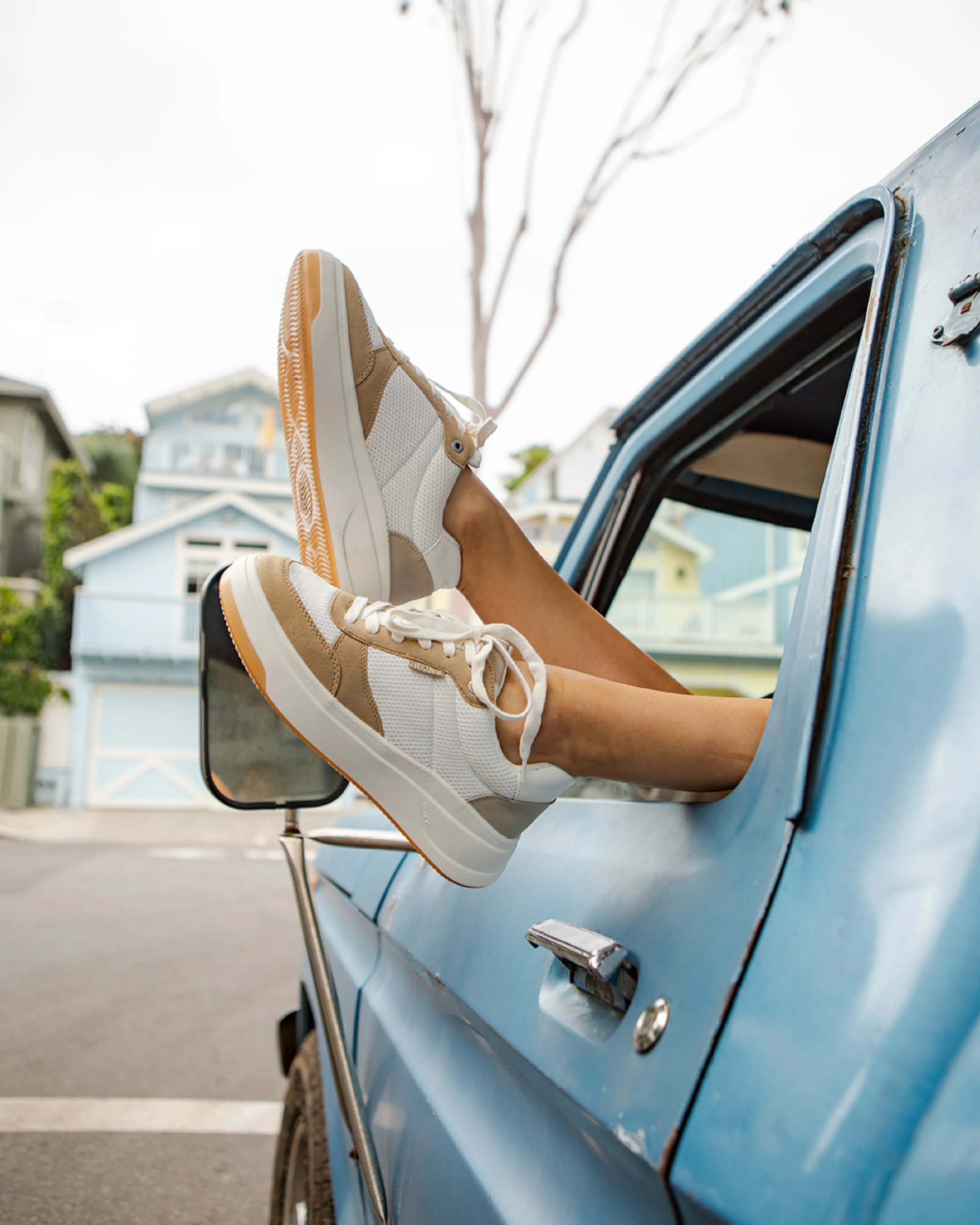 CARVER - ICE sold by Roxy