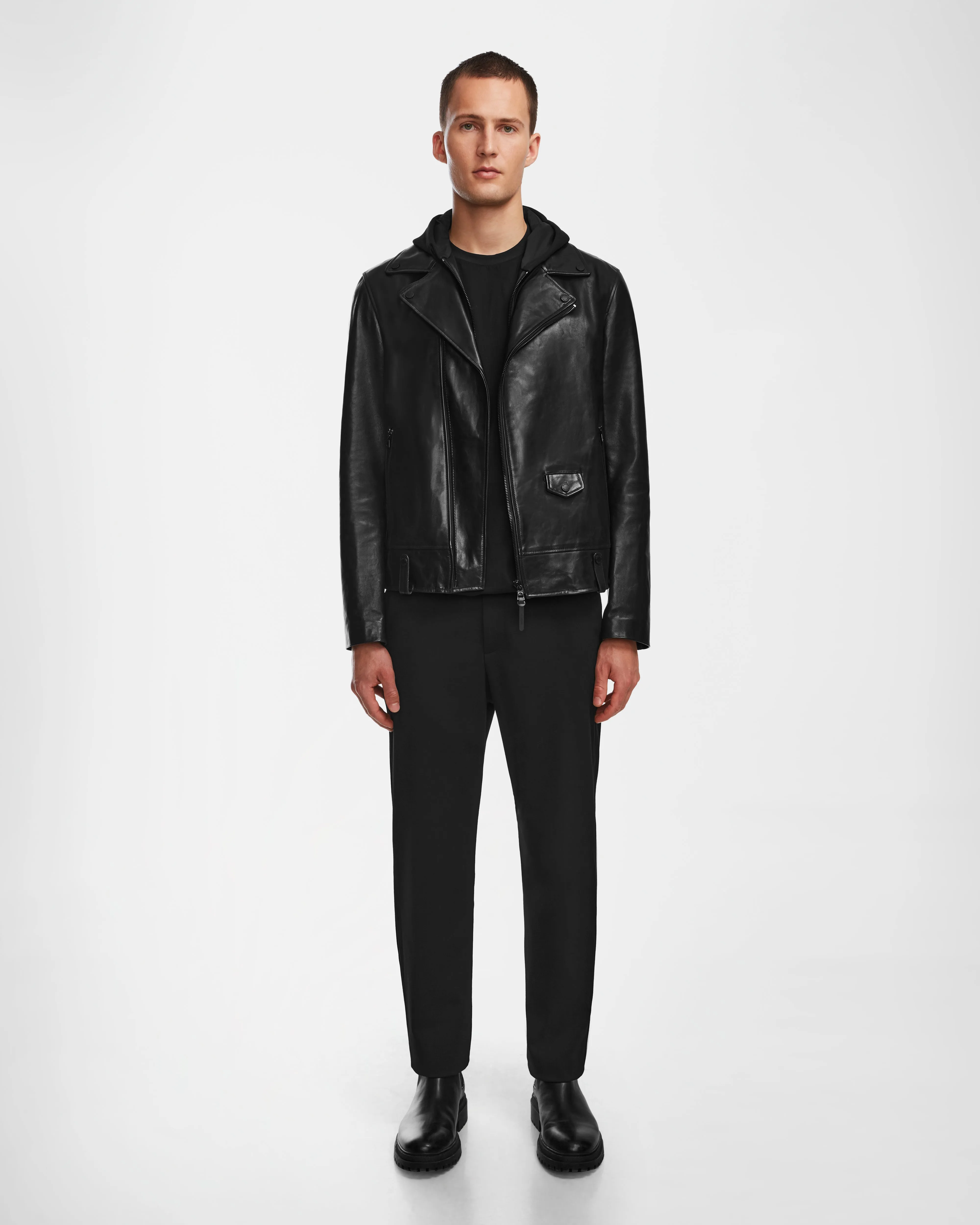 MANUS B - 6124607 Black sold by RUDSAK