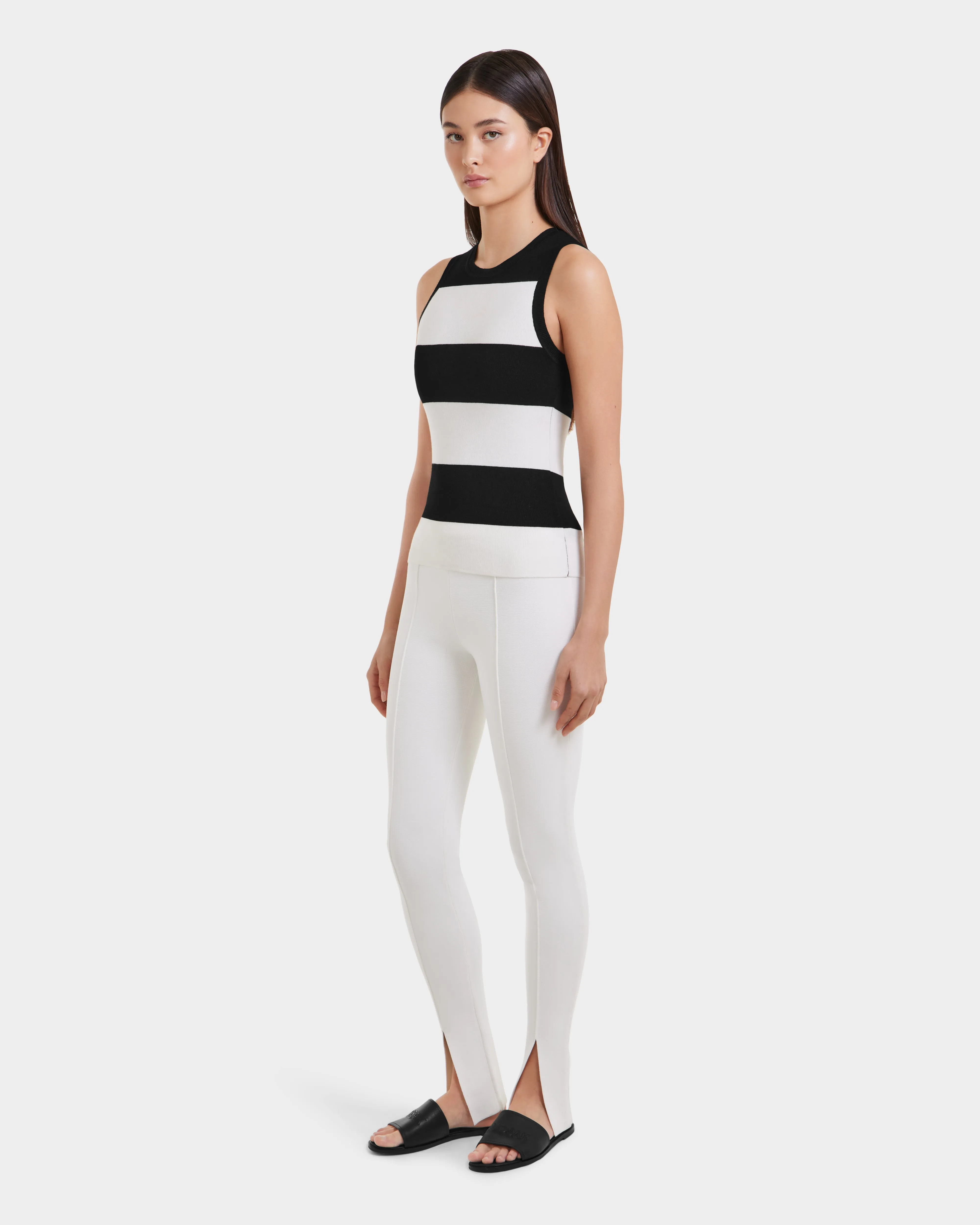 LISA - L523024 Optic White sold by RUDSAK product image thumbnail 2