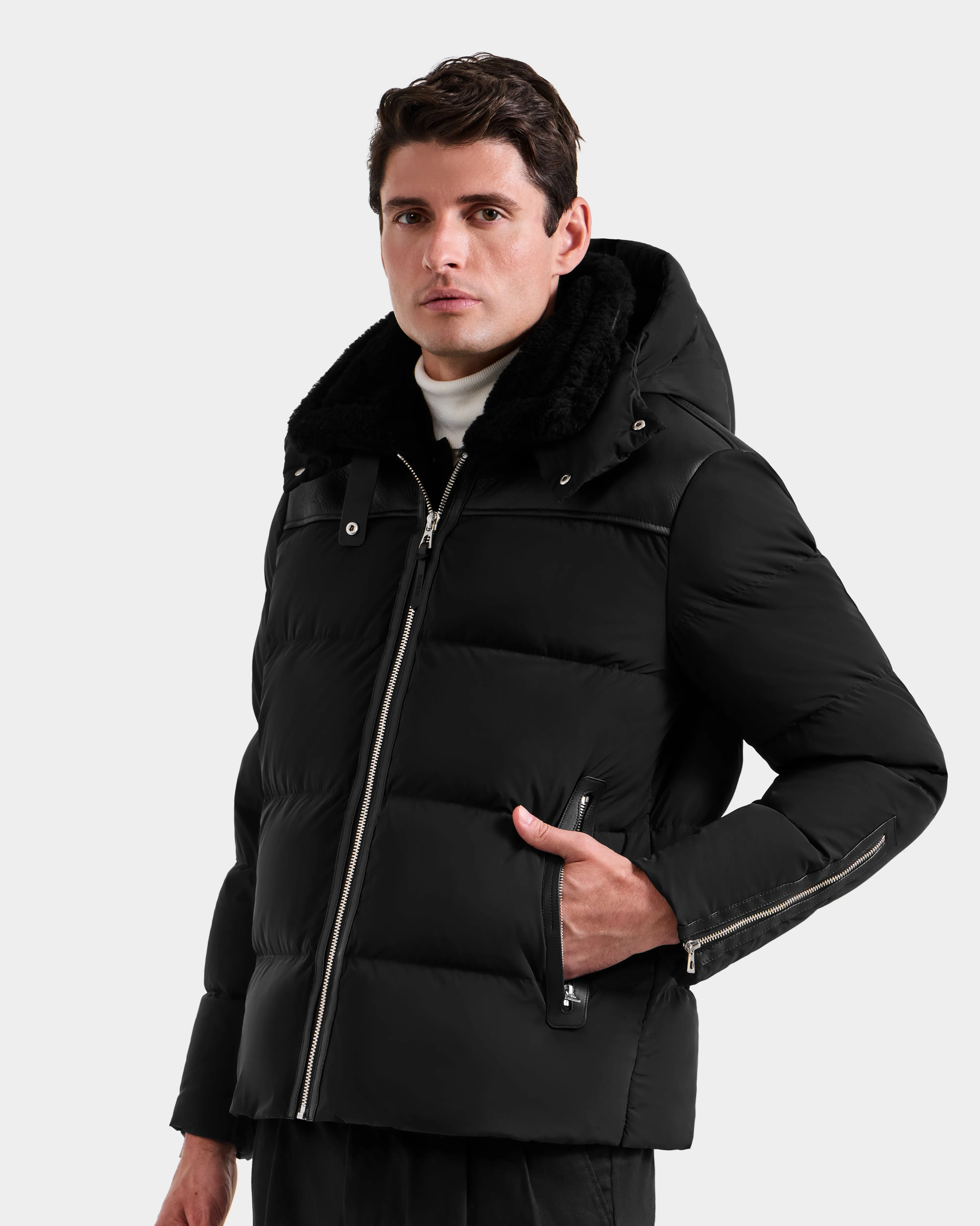 SIMON - 6125597 Black sold by RUDSAK product image thumbnail 5