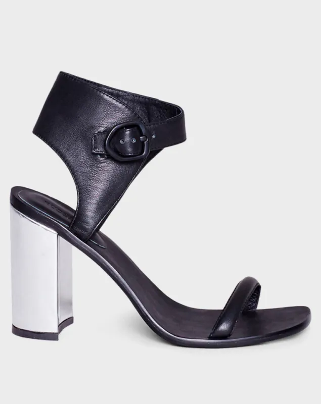 TIKA - CA EN 8220021 BLACK sold by RUDSAK