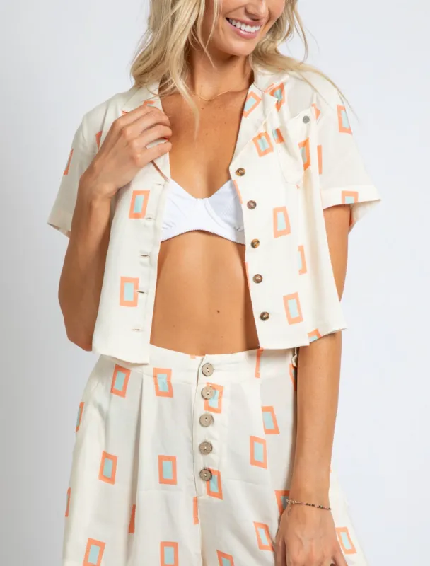 Vacation Ss Shirt Sunset Box sold by Rusty