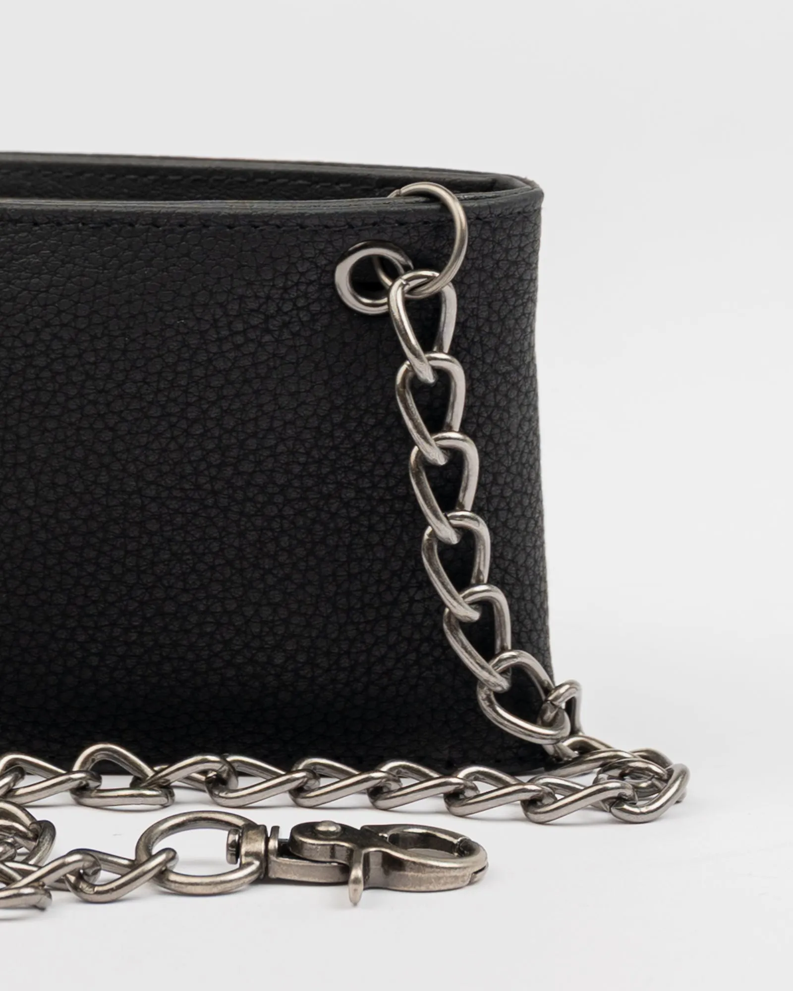 District Chain Wallet sold by Rusty product image thumbnail 5
