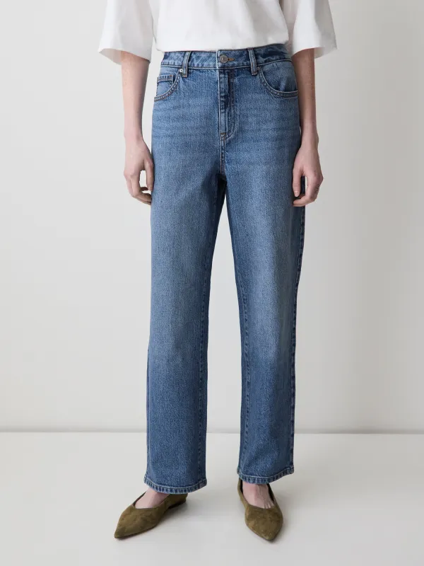Cropped Straight-Leg Jeans sold by RW&CO.