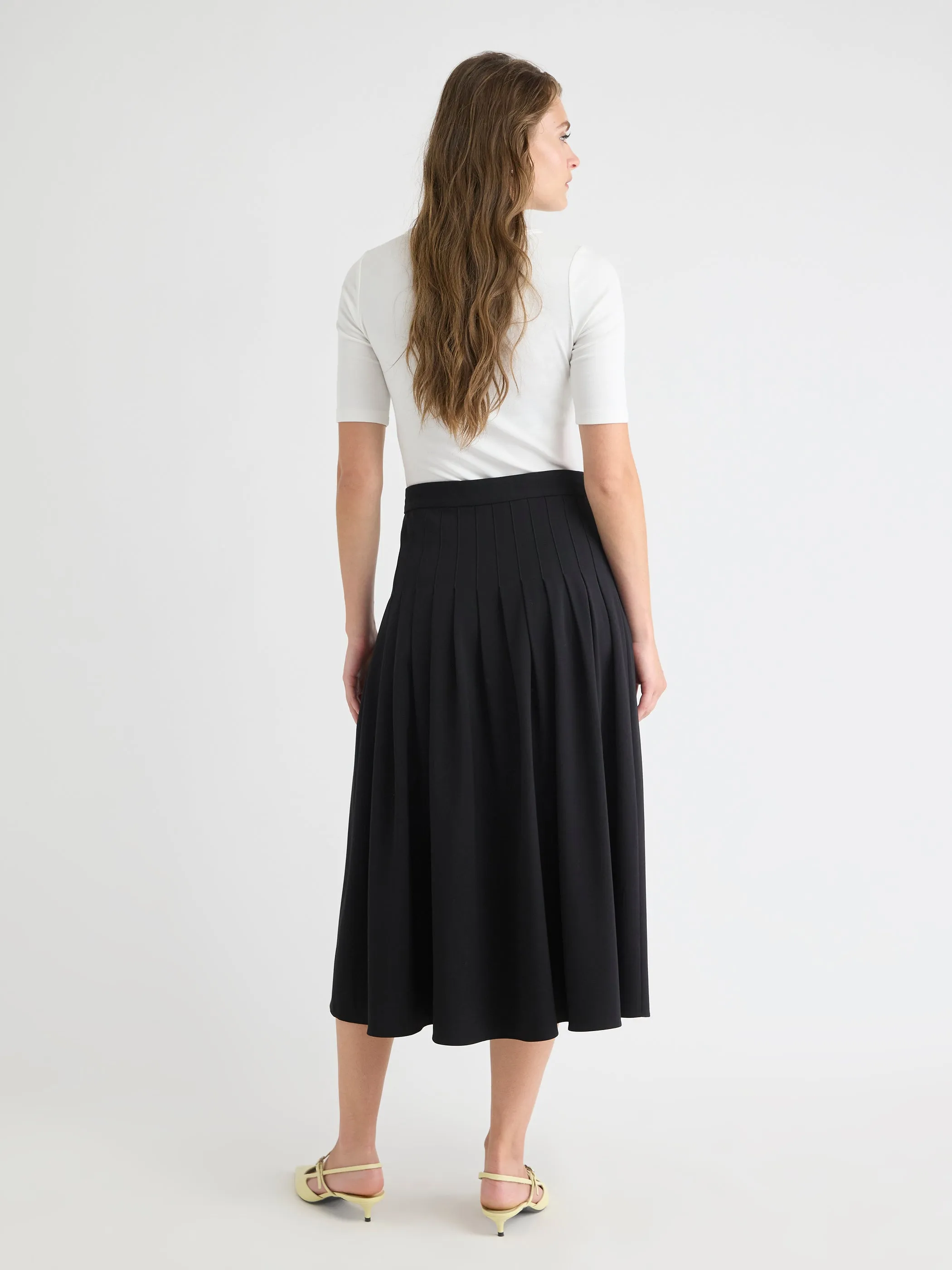 Ultra-High-Rise Twill Midi Skirt sold by RW&CO. product image thumbnail 3