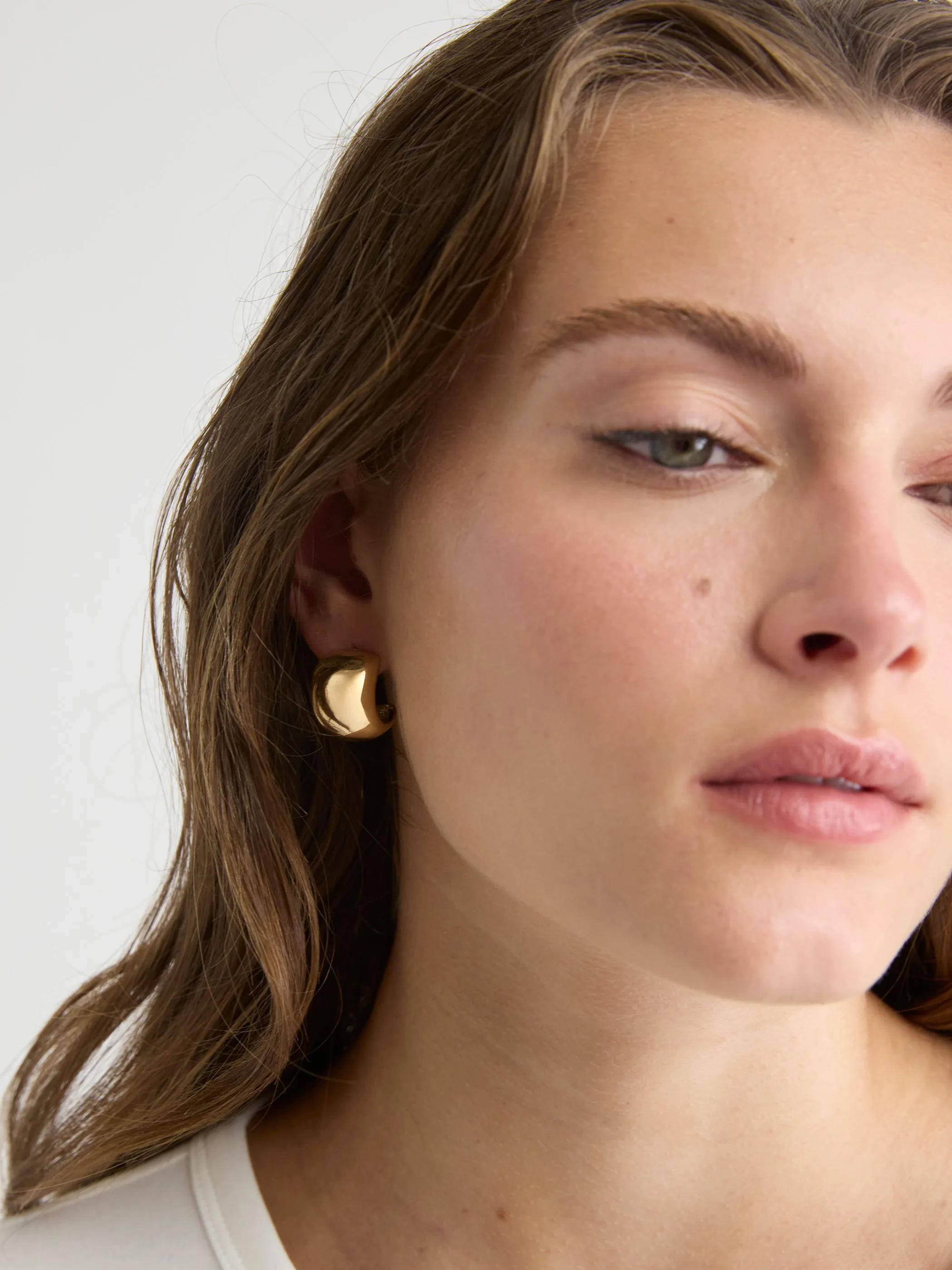 Dome Hoop Earrings sold by RW&CO. product image thumbnail 3