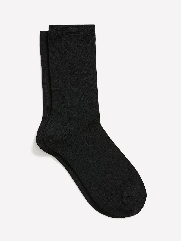 Soft Everyday Crew Socks made by RW&CO.
