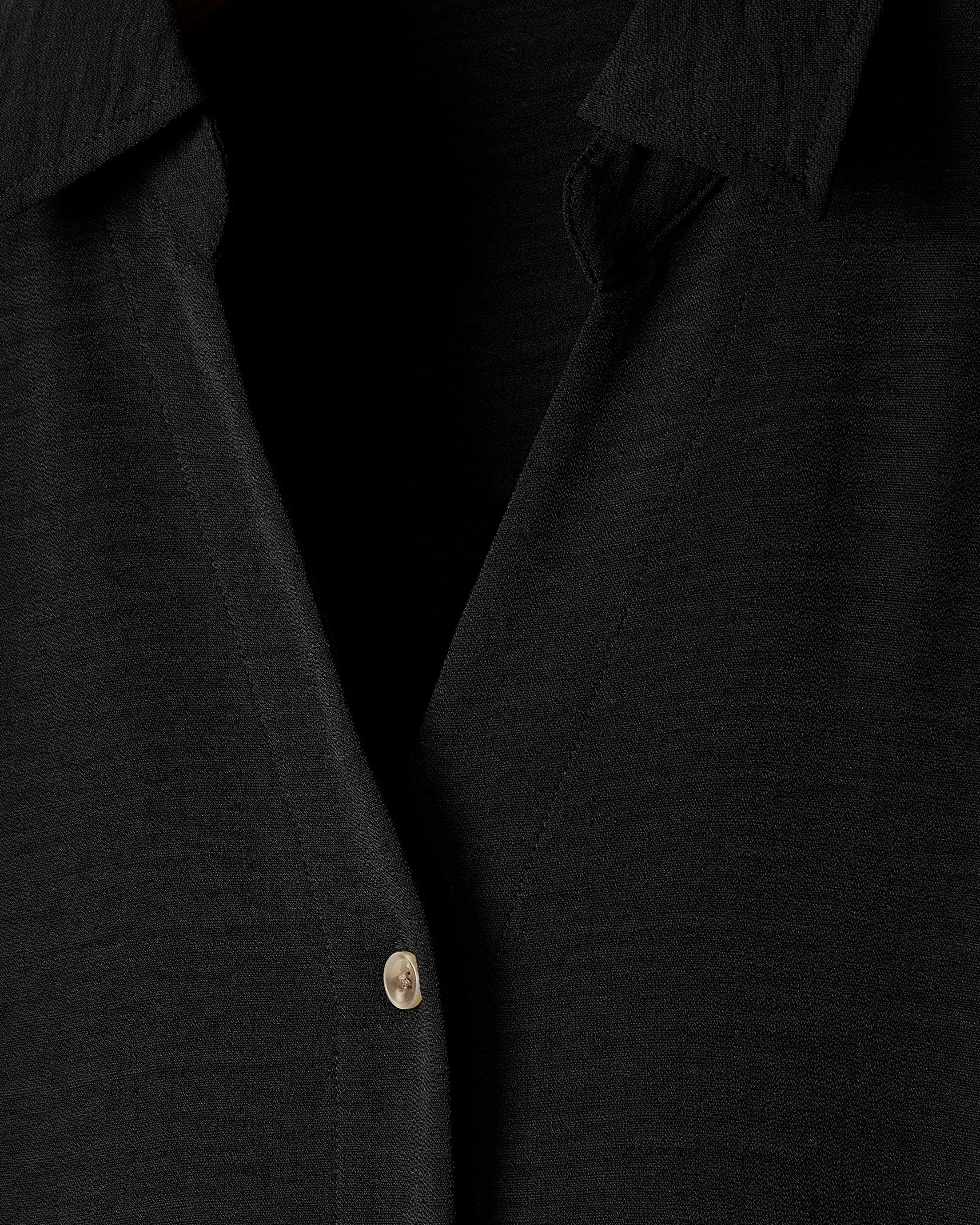 Short-Sleeve Buttoned-Down Midi Dress with Shirt Collar sold by RW&CO. product image thumbnail 5