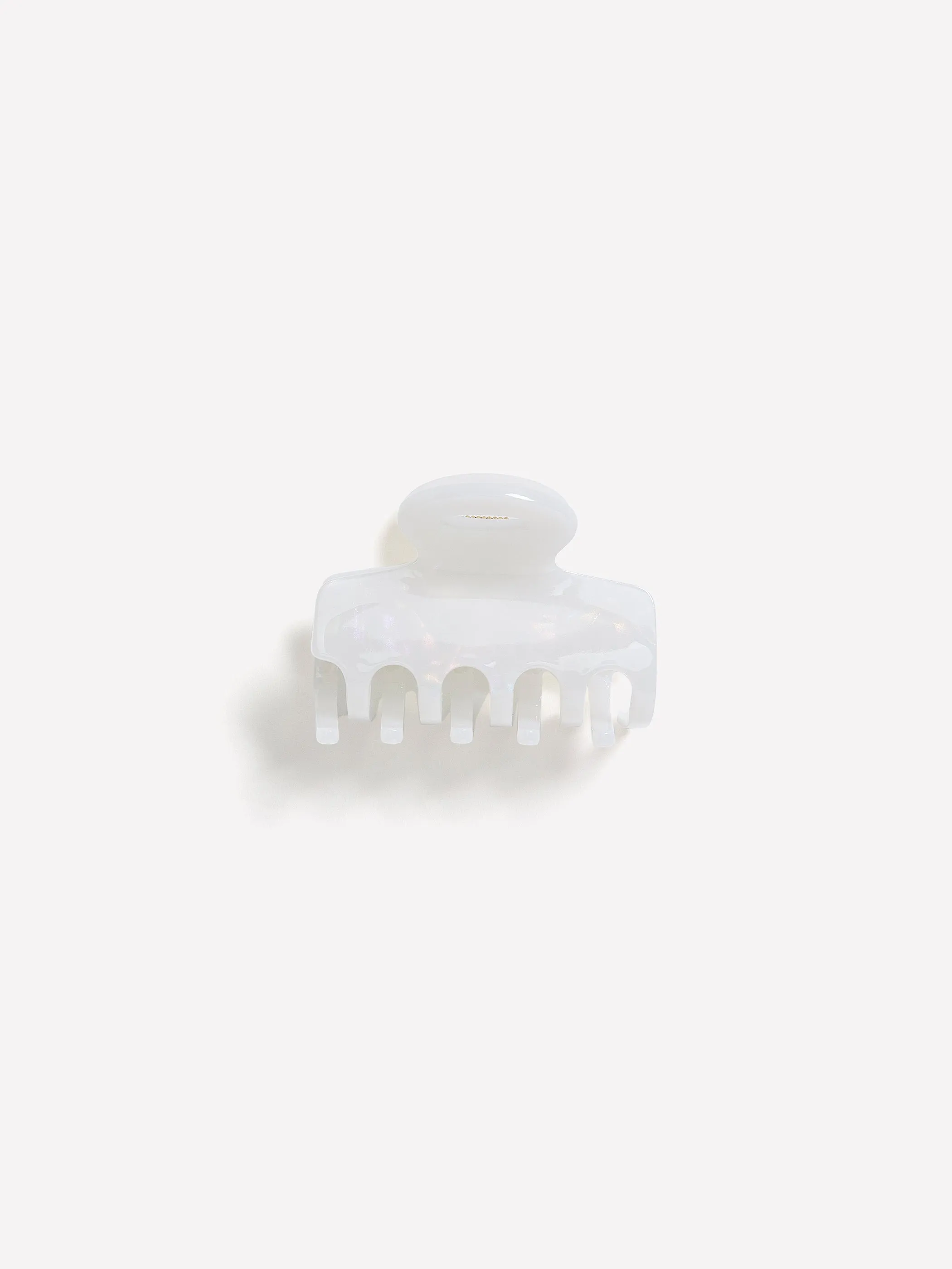 Acrylic Hair Gripper sold by RW&CO. product image thumbnail 2
