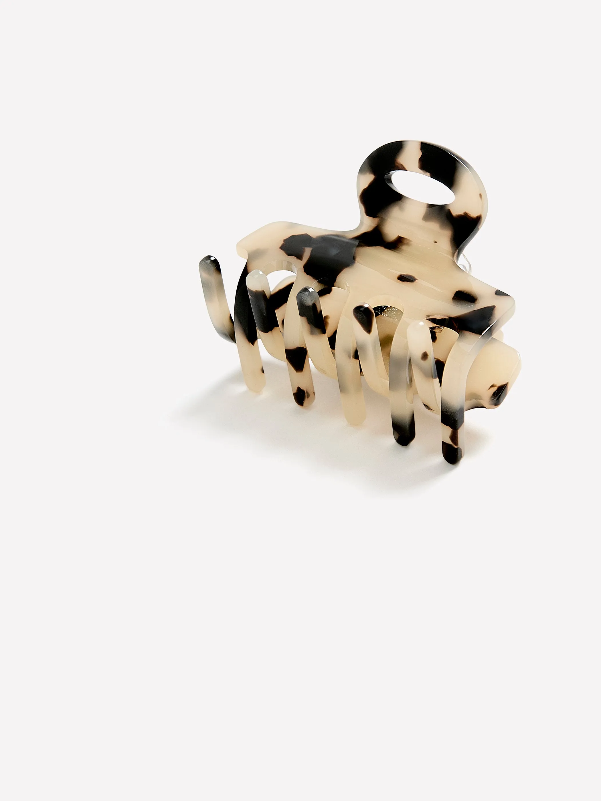 Acrylic Hair Gripper sold by RW&CO. product image thumbnail 3