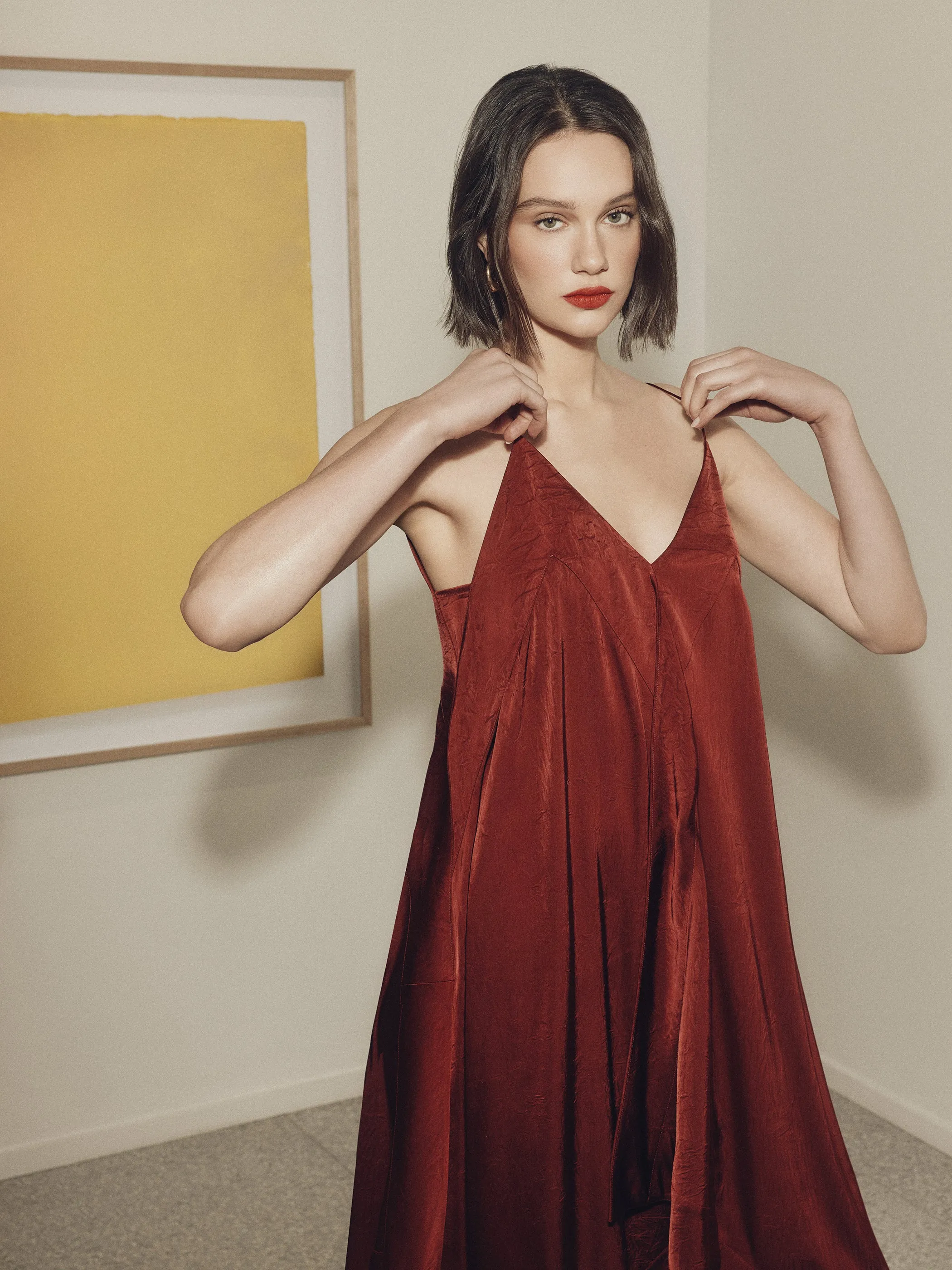 Sleeveless V-Neck Midi Dress sold by RW&CO. product image thumbnail 4