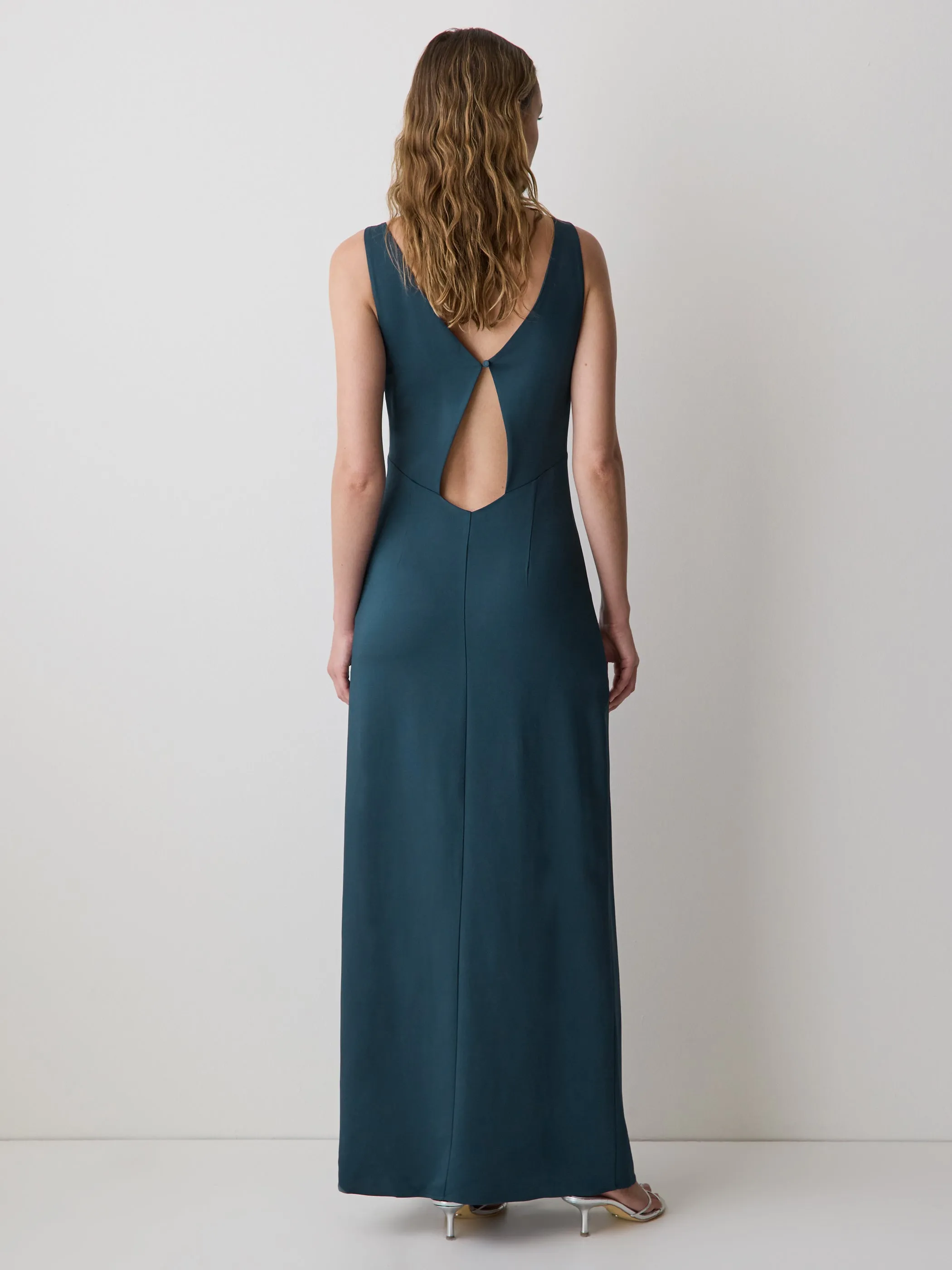 Sleeveless Boat-Neck Maxi Cocktail Dress sold by RW&CO. product image thumbnail 3