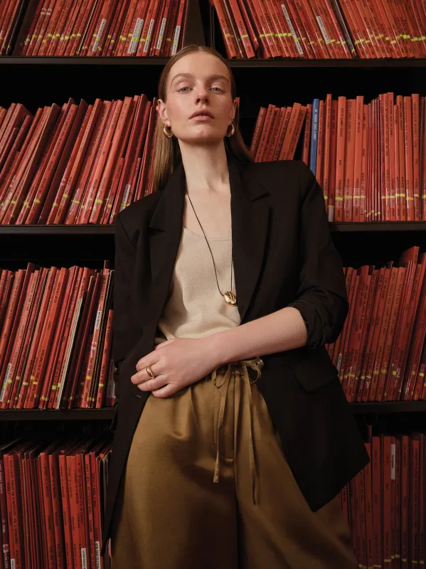 Linen-Blend Relaxed-Fit One-Button Blazer made by RW&CO.