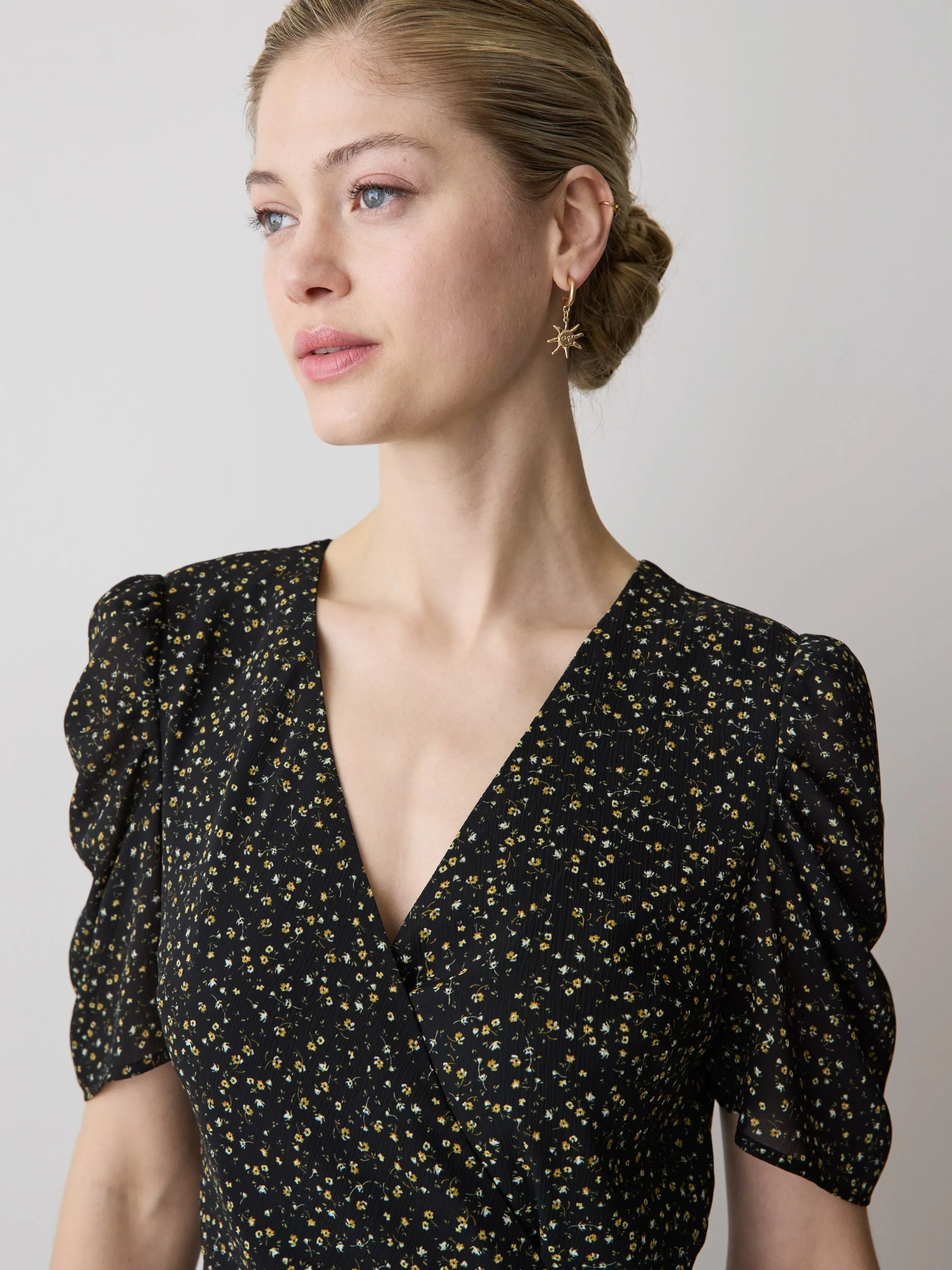 Short-Sleeve Chiffon Midi Dress with Lace Trim sold by RW&CO. product image thumbnail 4