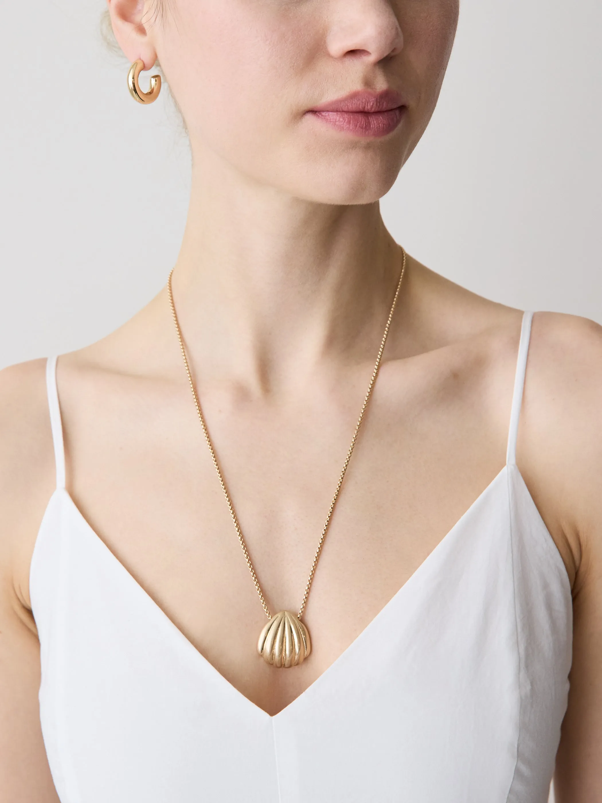 Long Necklace with Shell Pendant sold by RW&CO. product image thumbnail 3