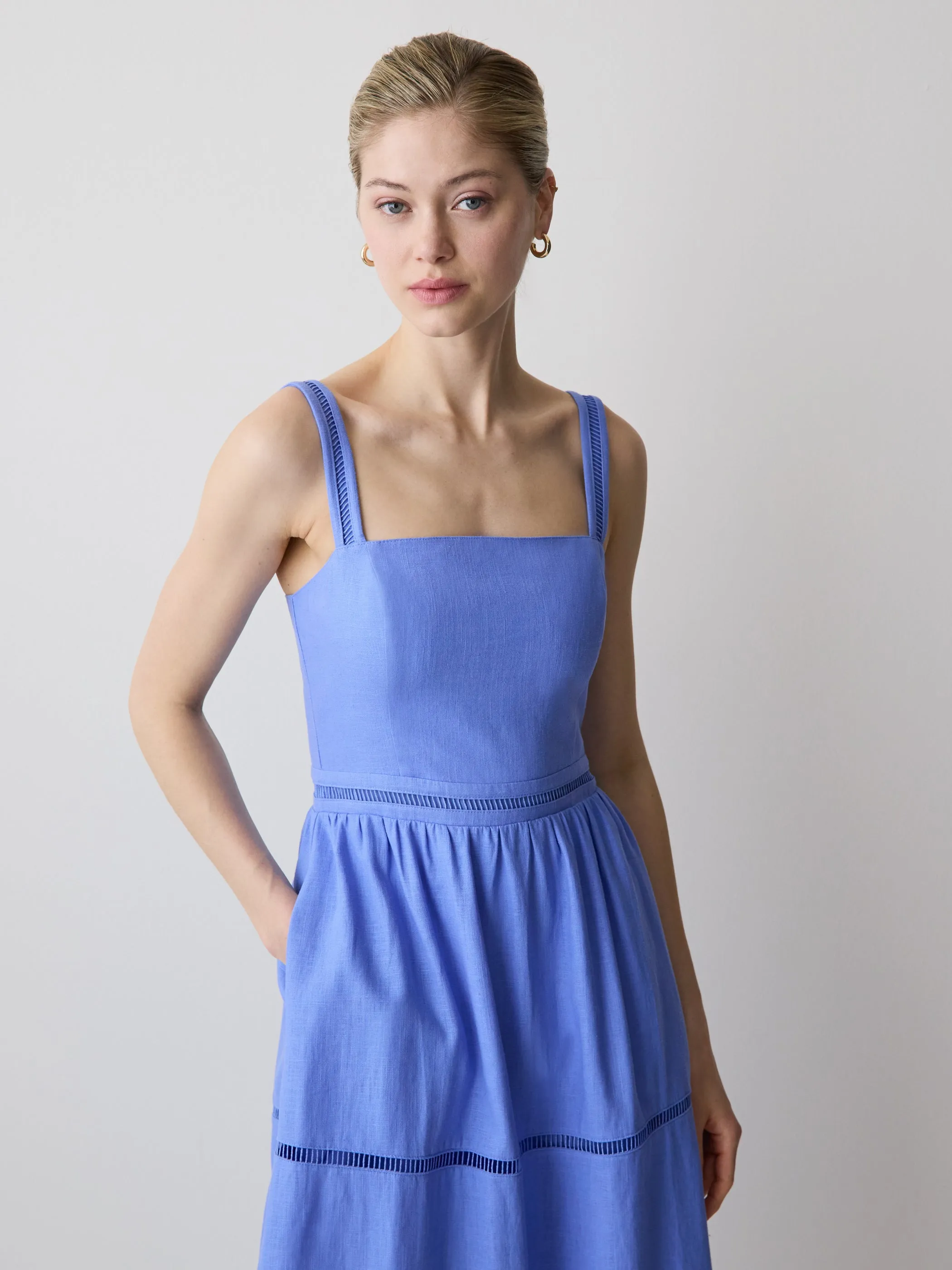 Sleeveless Square-Neck Linen-Blend Midi Dress sold by RW&CO. product image thumbnail 2
