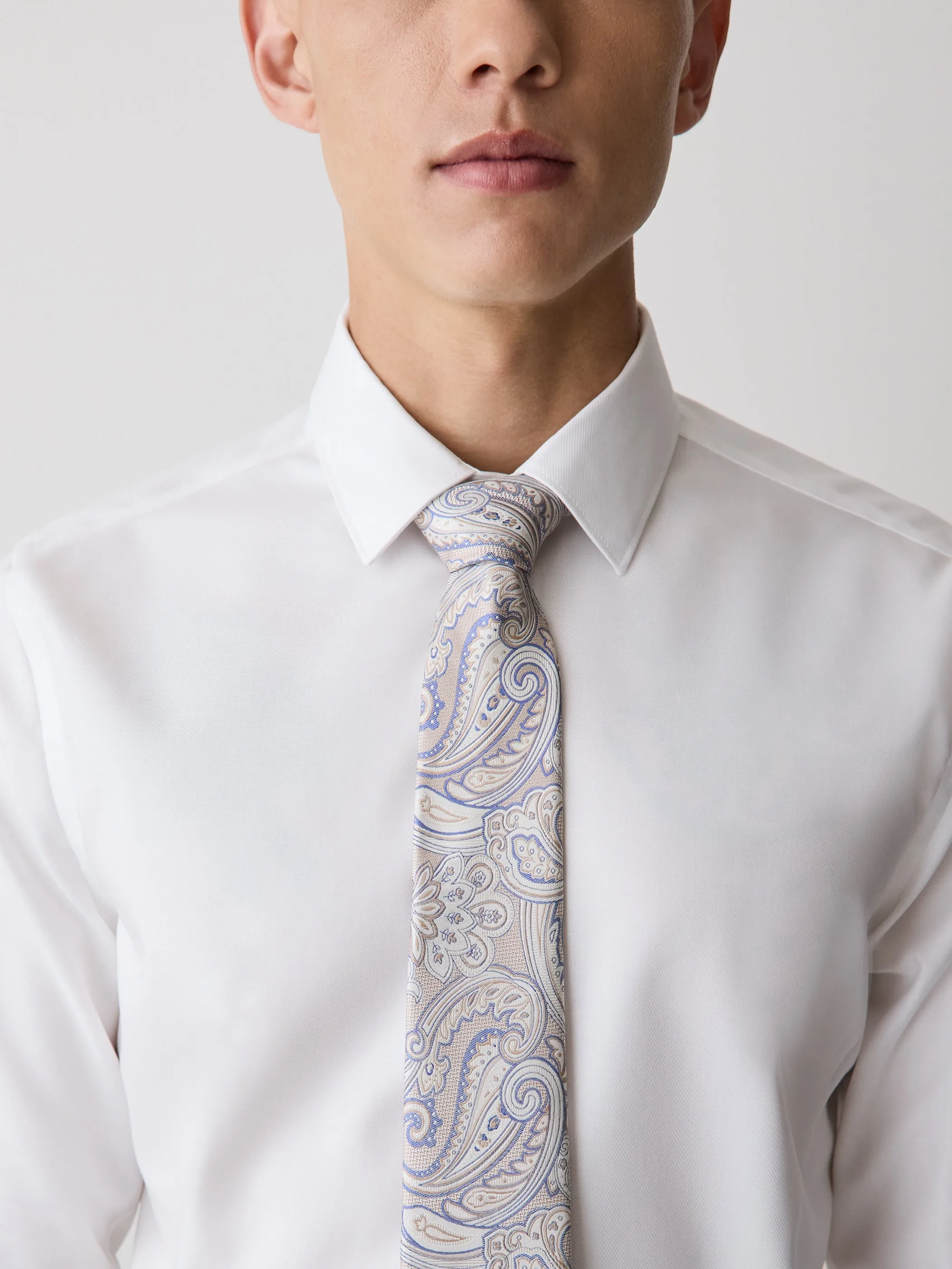 Regular Tie with Paisley Pattern sold by RW&CO. product image thumbnail 3