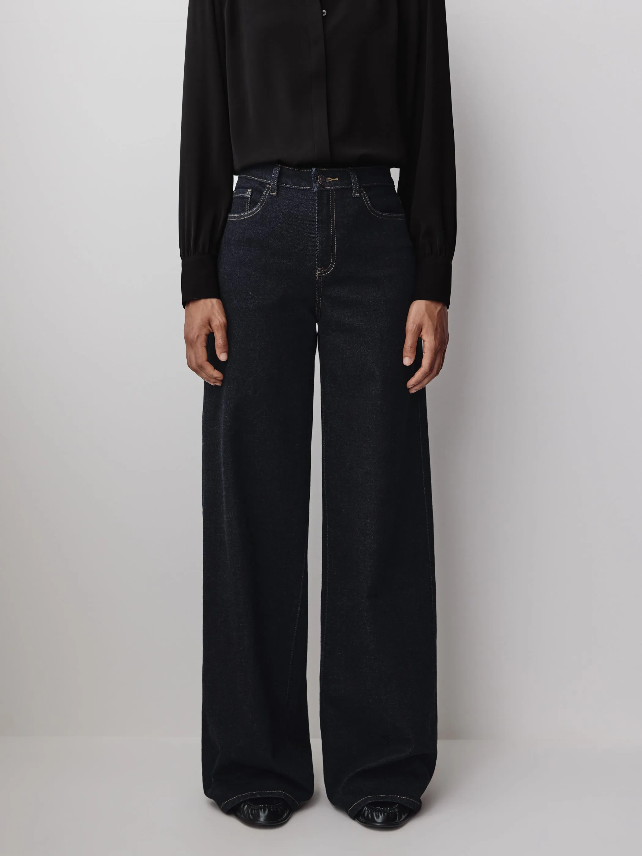 High-Rise Ultra-Wide-Leg Jeans sold by RW&CO. product image thumbnail 2