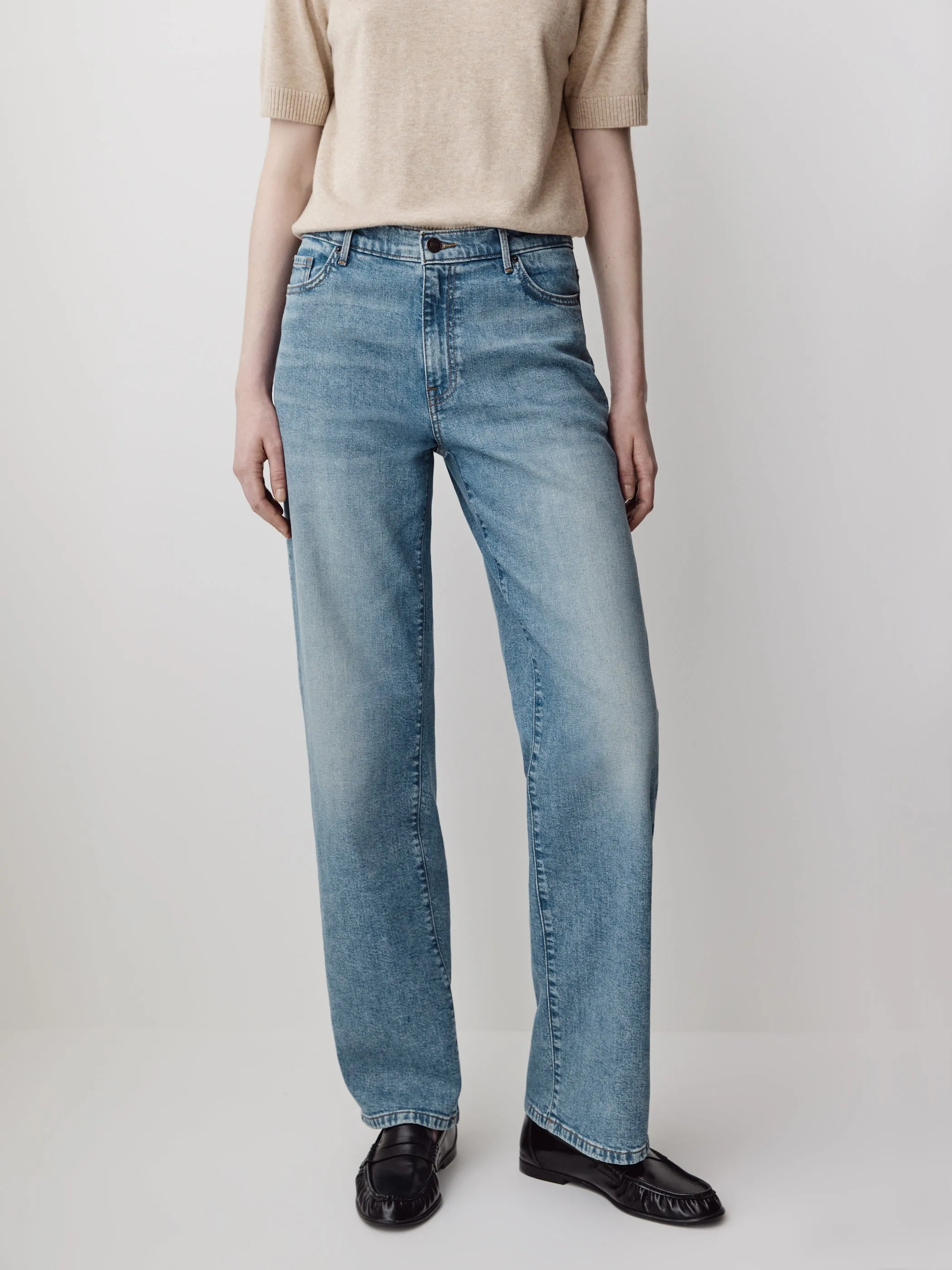 Mid-Rise Straight-Leg Jeans sold by RW&CO. product image thumbnail 2