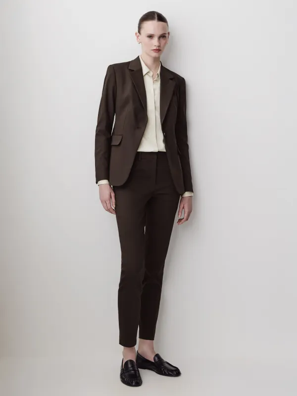 Limitless Mid-Rise Slim-Leg Signature 7/8 Pant made by RW&CO.