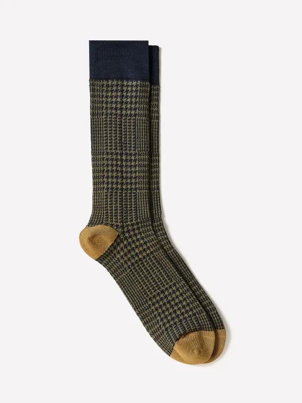 Houndstooth Dress Socks made by RW&CO.