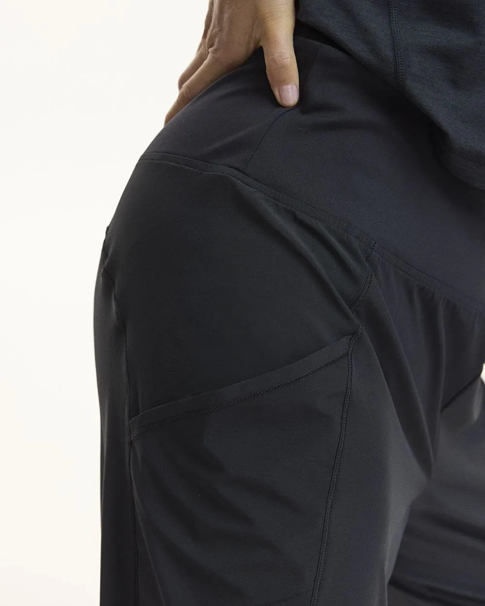 Yoga Jogger - Hyba - Petite sold by RW&CO. product image thumbnail 4