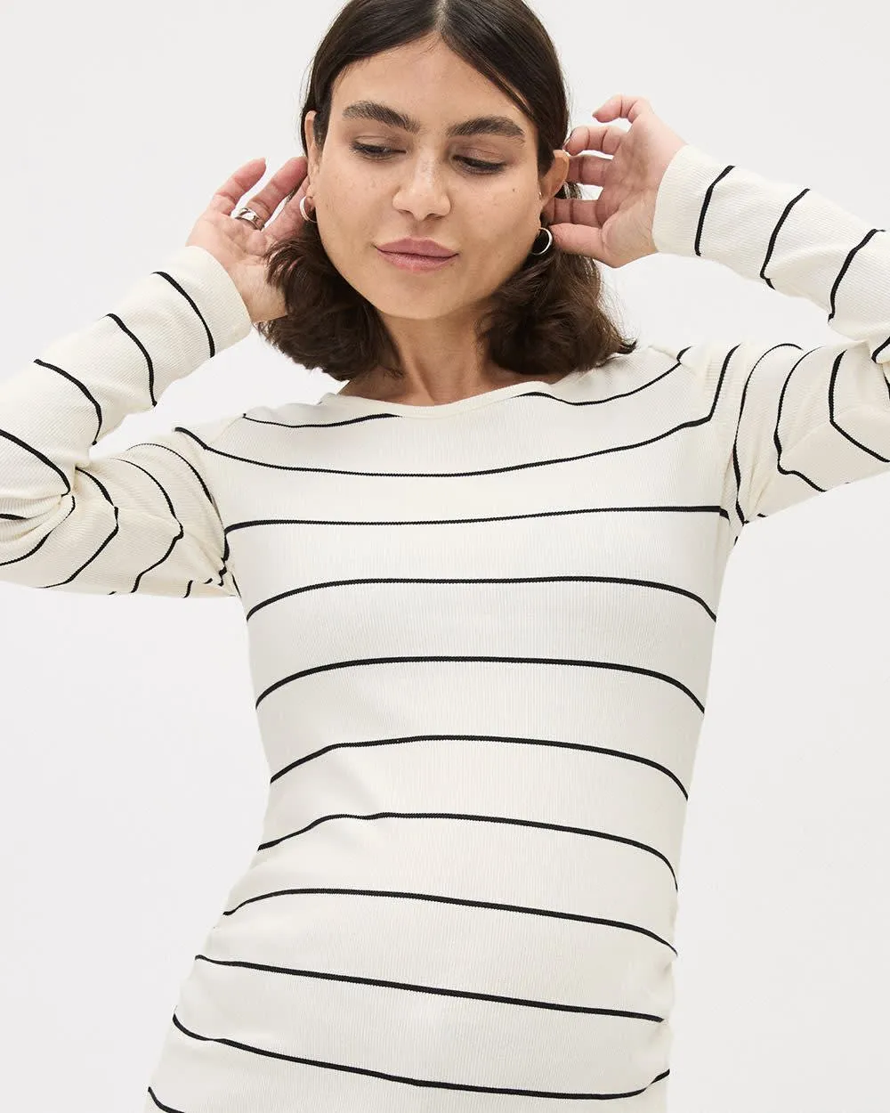 Long-Sleeve Ribbed Top with Side Shirrings - Thyme Maternity sold by RW&CO.