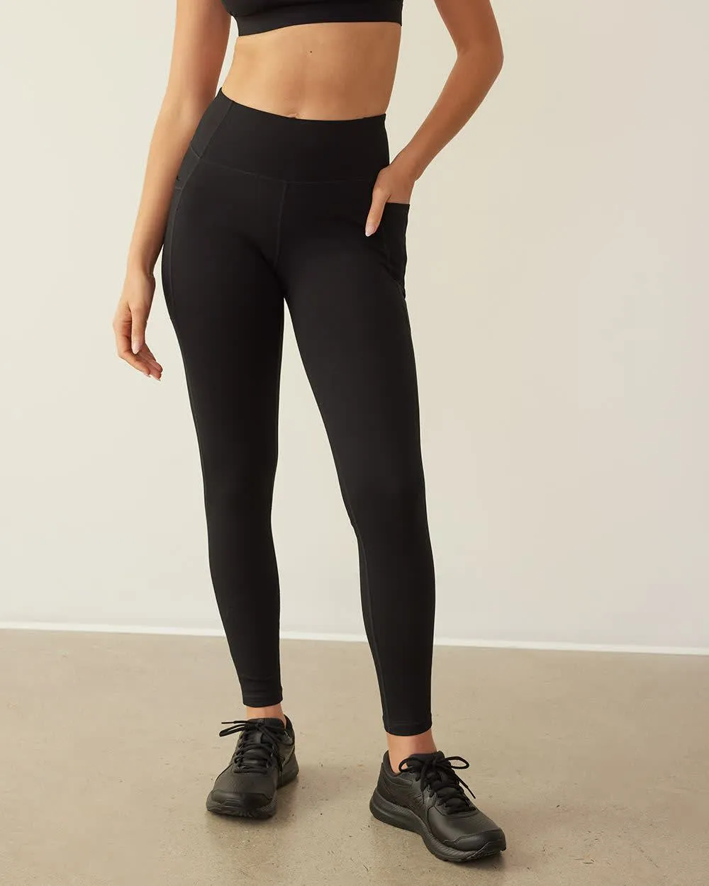 Sculptor Legging with Pockets - Hyba - Tall sold by RW&CO. product image thumbnail 3