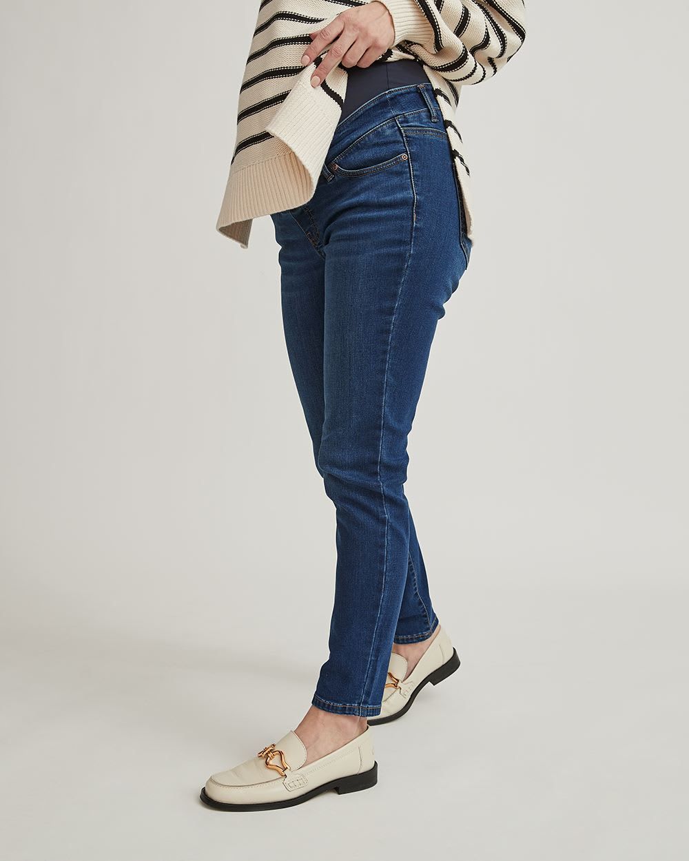 Medium Wash Natalie Jegging - Thyme Maternity sold by RW&CO. product image thumbnail 4