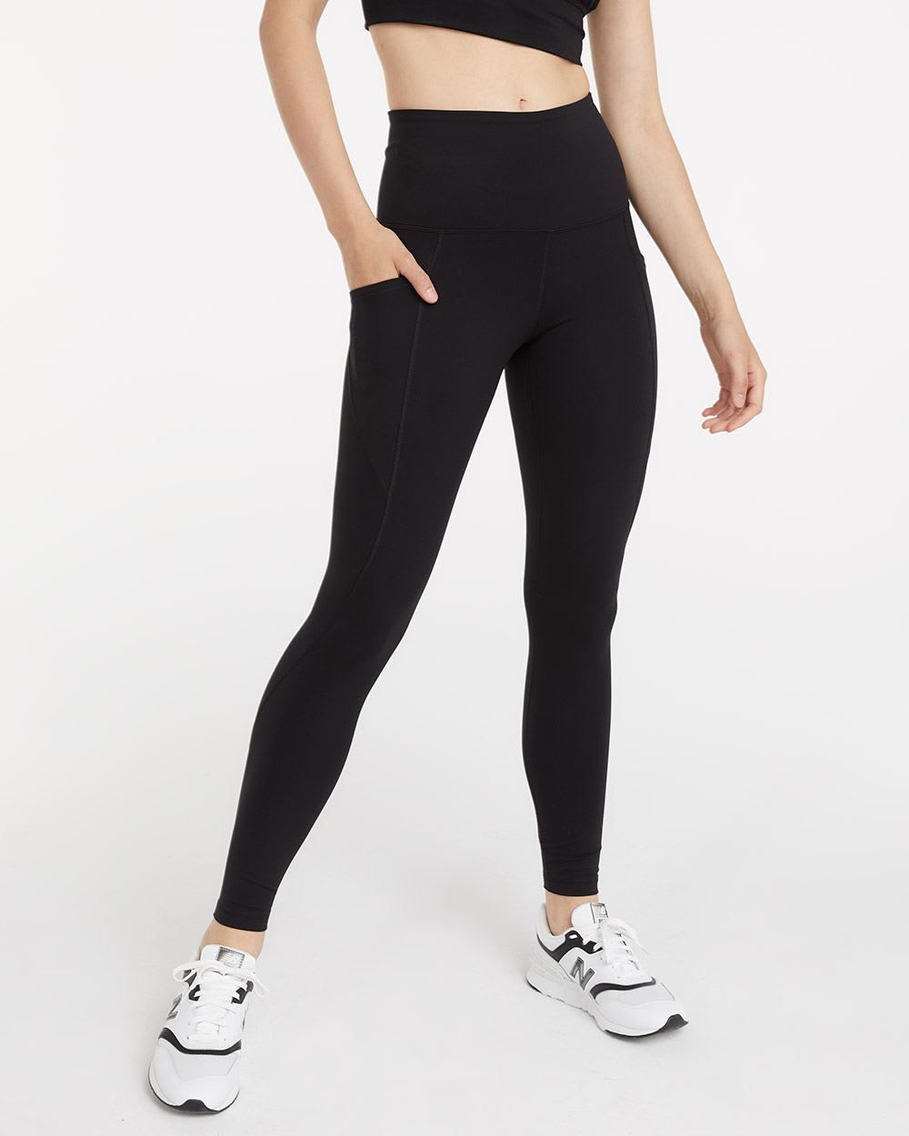 High-Rise Pulse Legging with Pockets - Hyba - Petite sold by RW&CO.